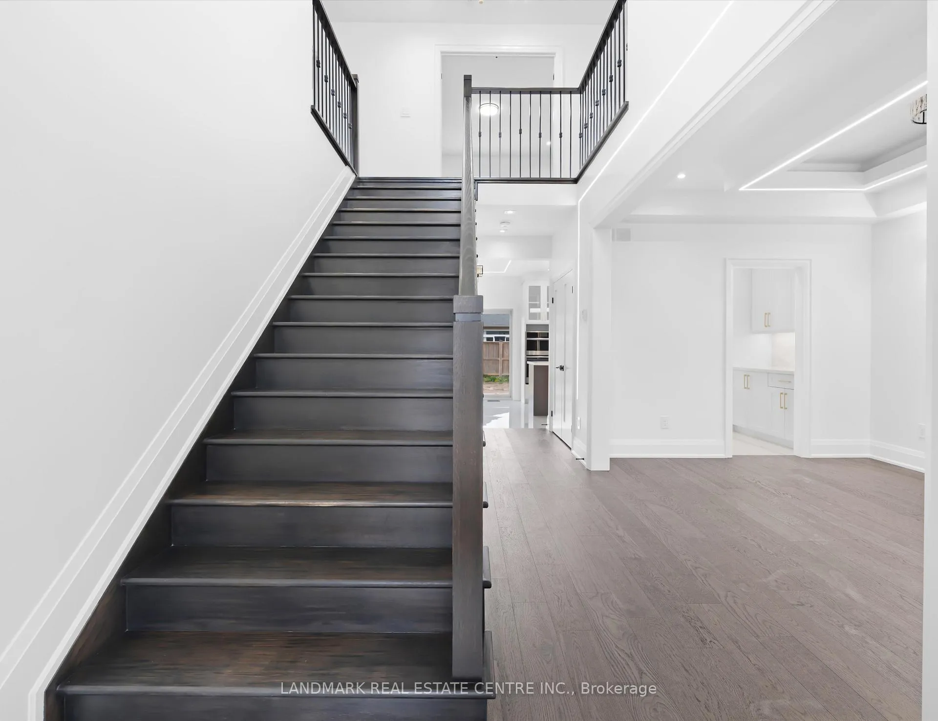 Photo 24 of 14 Bounty Avenue, Thorold, Rolling Meadows — HOMEH