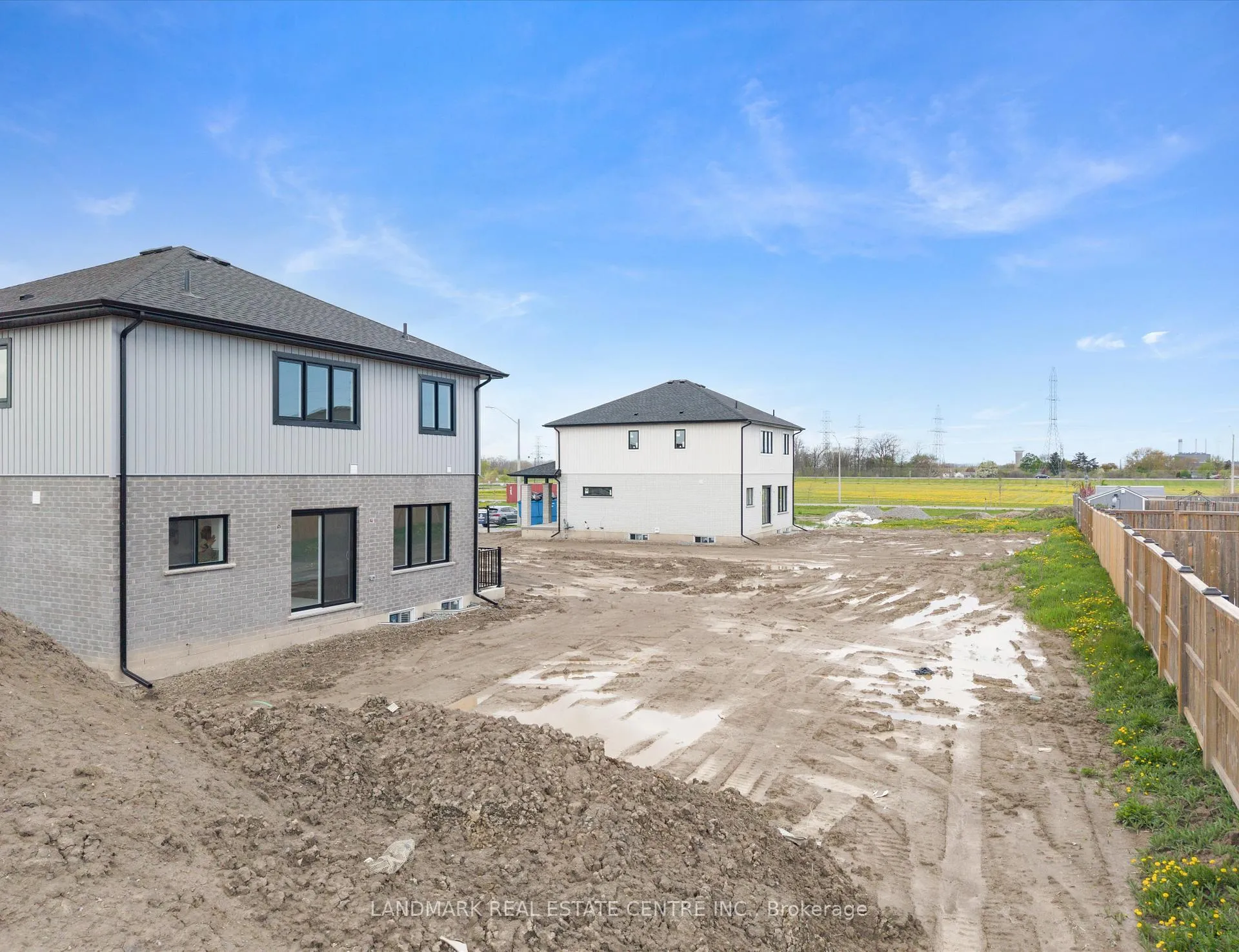 Photo 64 of 14 Bounty Avenue, Thorold, Rolling Meadows — HOMEH