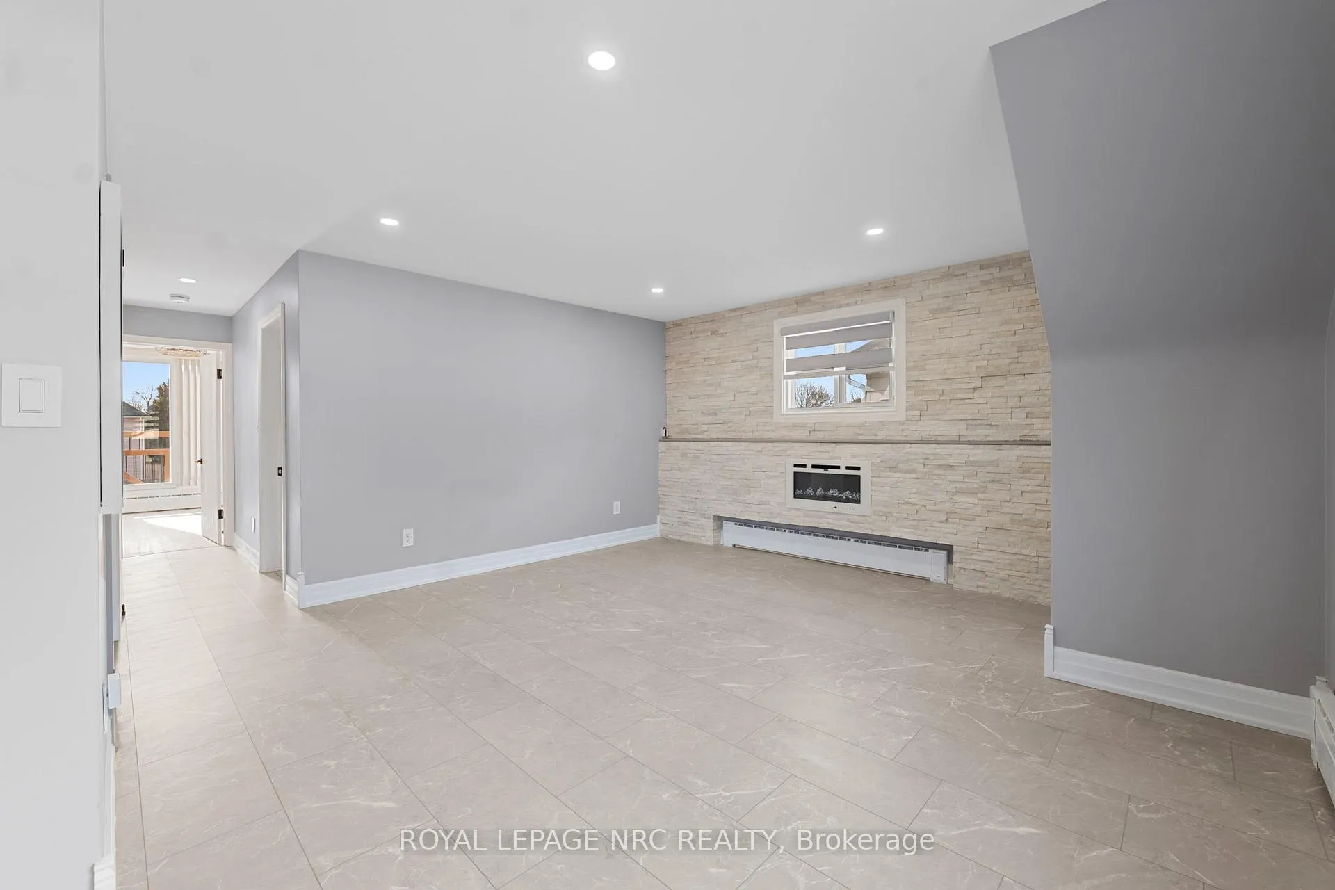Photo 3 of 87 York Street, St. Catharines, Downtown — HOMEH