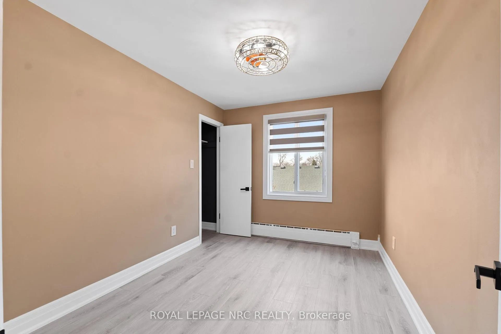 Photo 8 of 87 York Street, St. Catharines, Downtown — HOMEH