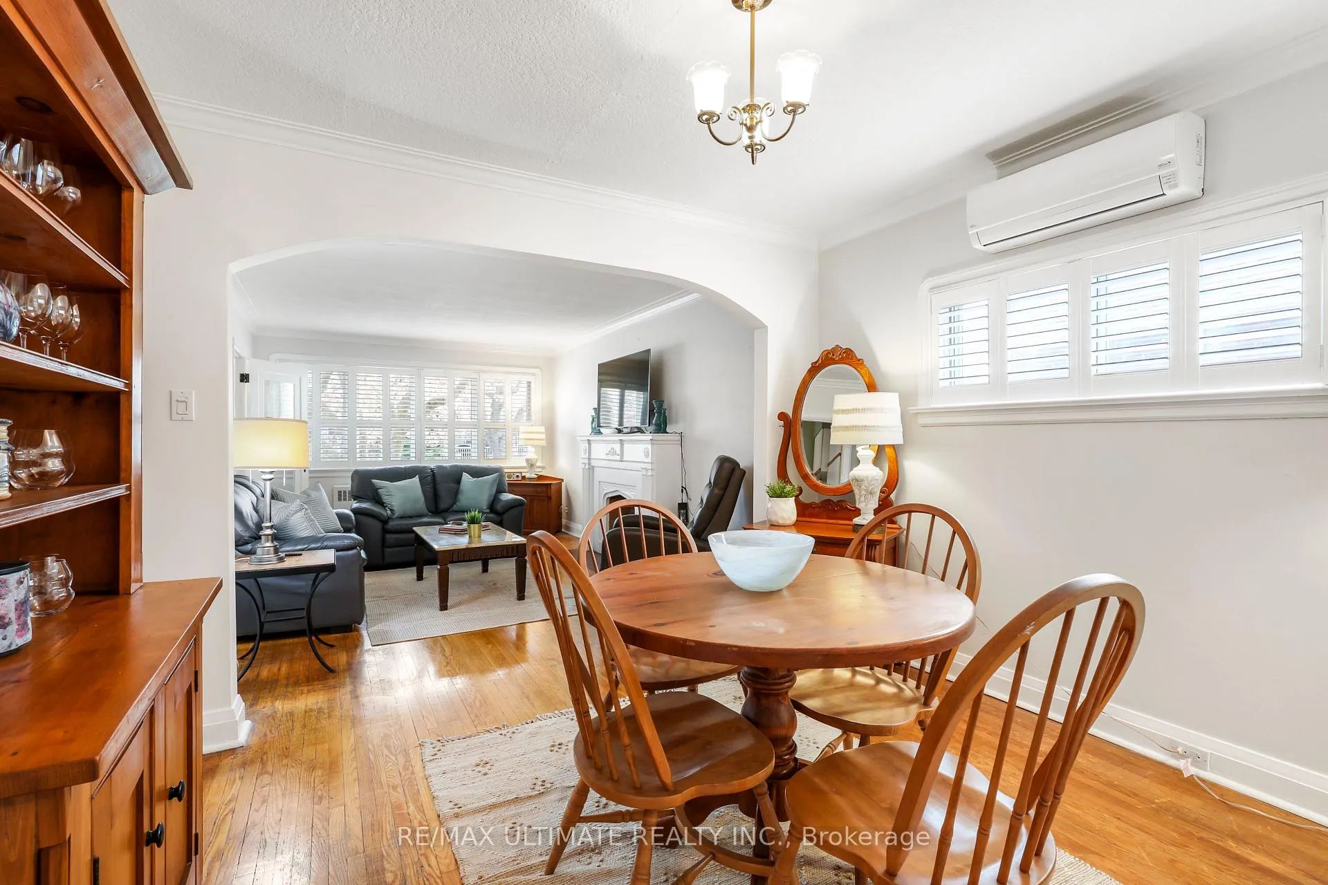 Photo 5 of 220 Parkview Hill Crescent, Toronto, O'Connor-Parkview — HOMEH