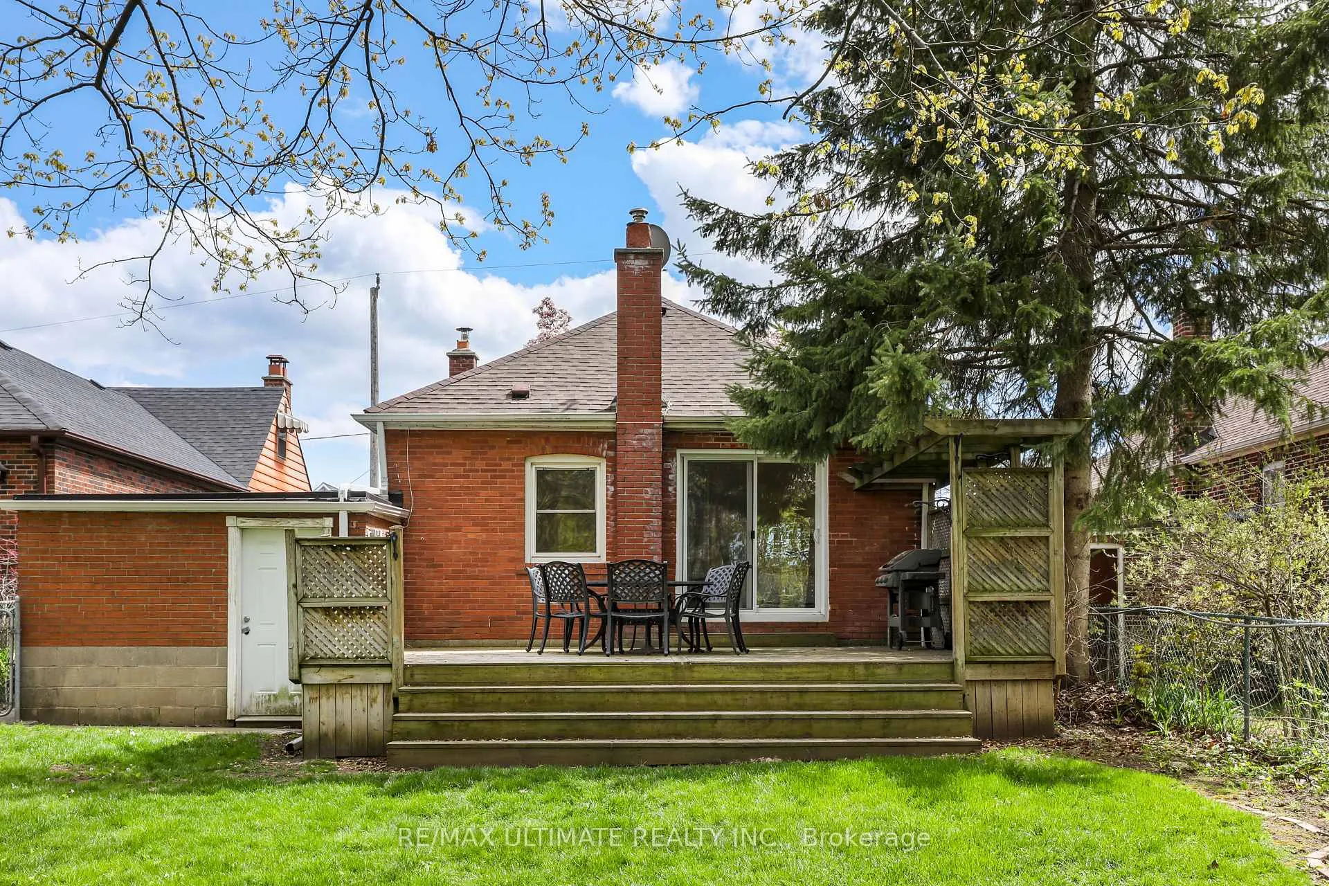 Photo 22 of 220 Parkview Hill Crescent, Toronto, O'Connor-Parkview — HOMEH