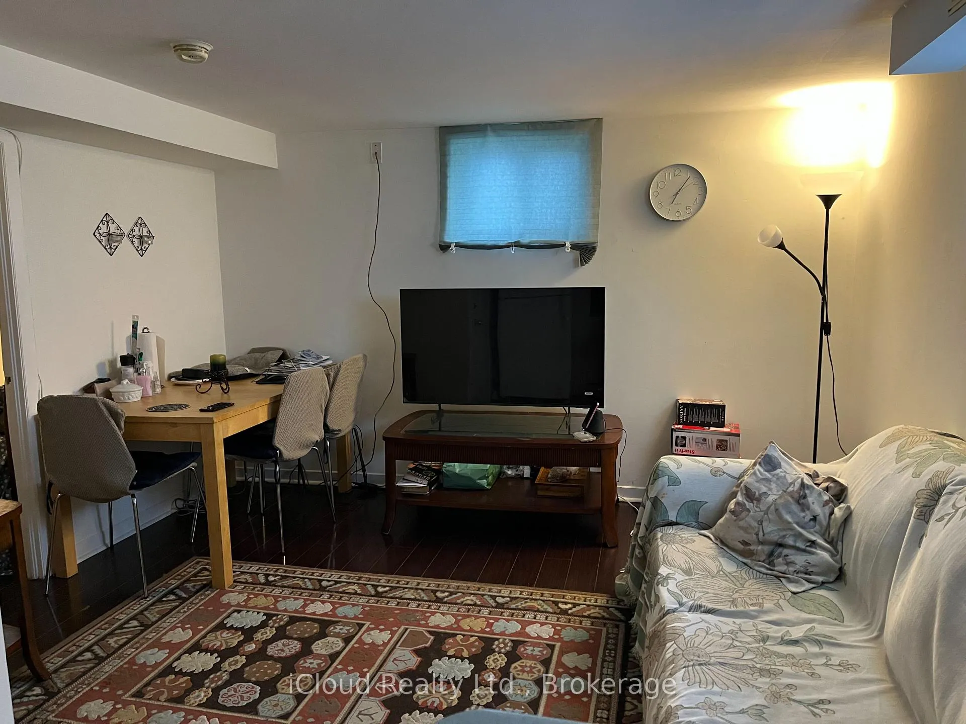 Photo 8 of Unit A (Lower Level), 104 Steeles Avenue, Markham, Grandview — HOMEH