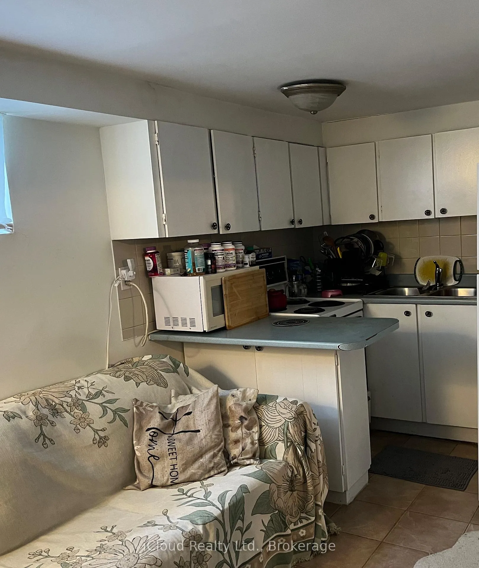 Photo 9 of Unit A (Lower Level), 104 Steeles Avenue, Markham, Grandview — HOMEH