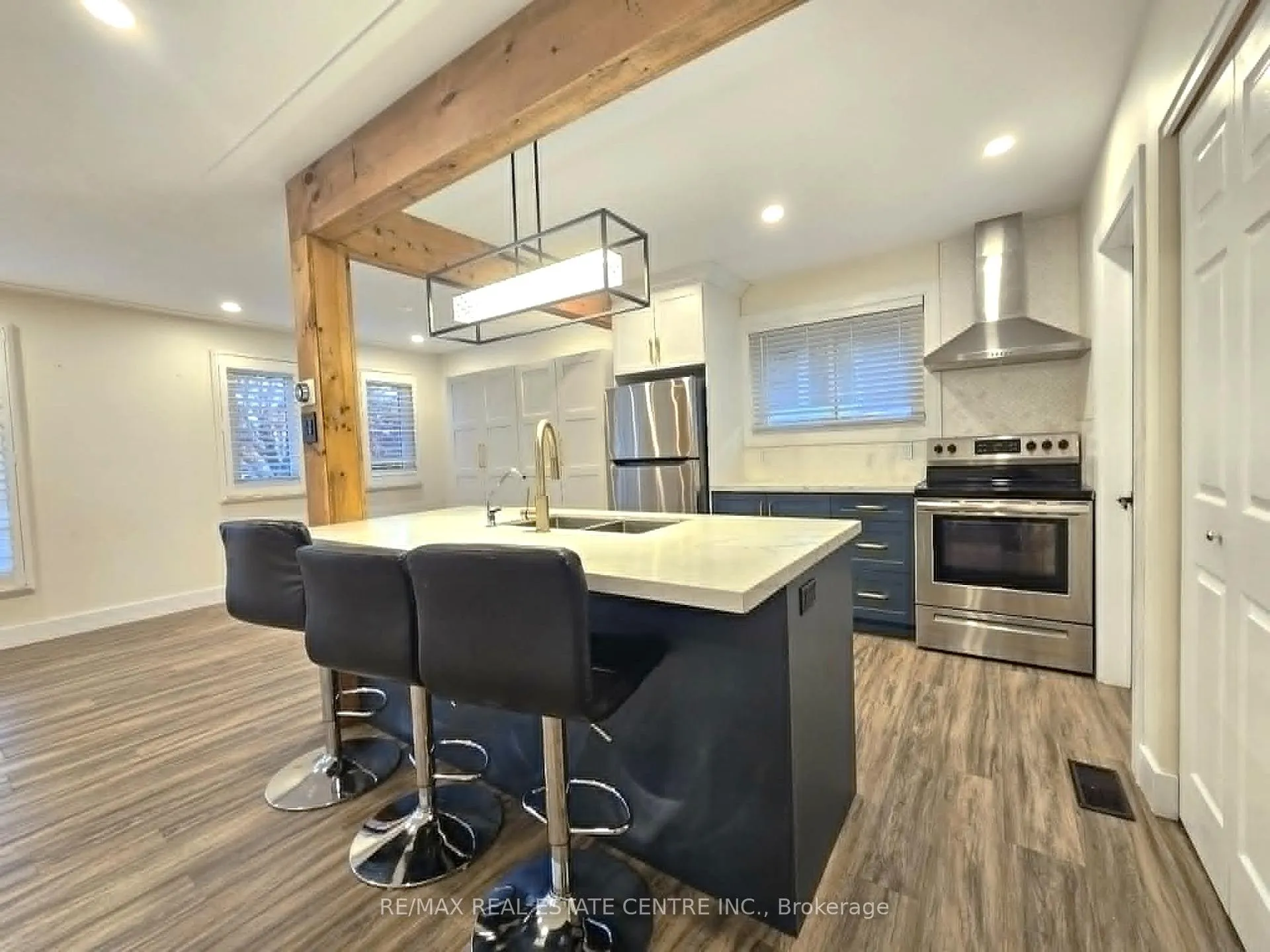 Photo 16 of Unit MAIN, 834 Westminster Drive S, Cambridge — HOMEH
