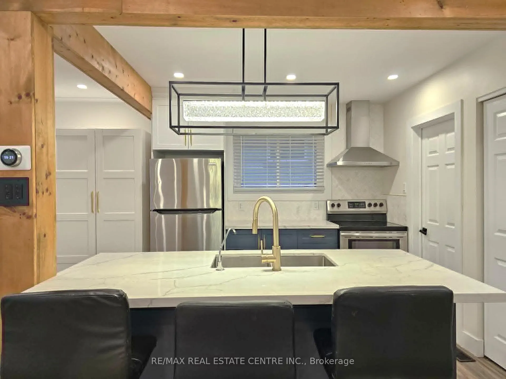 Photo 17 of Unit MAIN, 834 Westminster Drive S, Cambridge — HOMEH