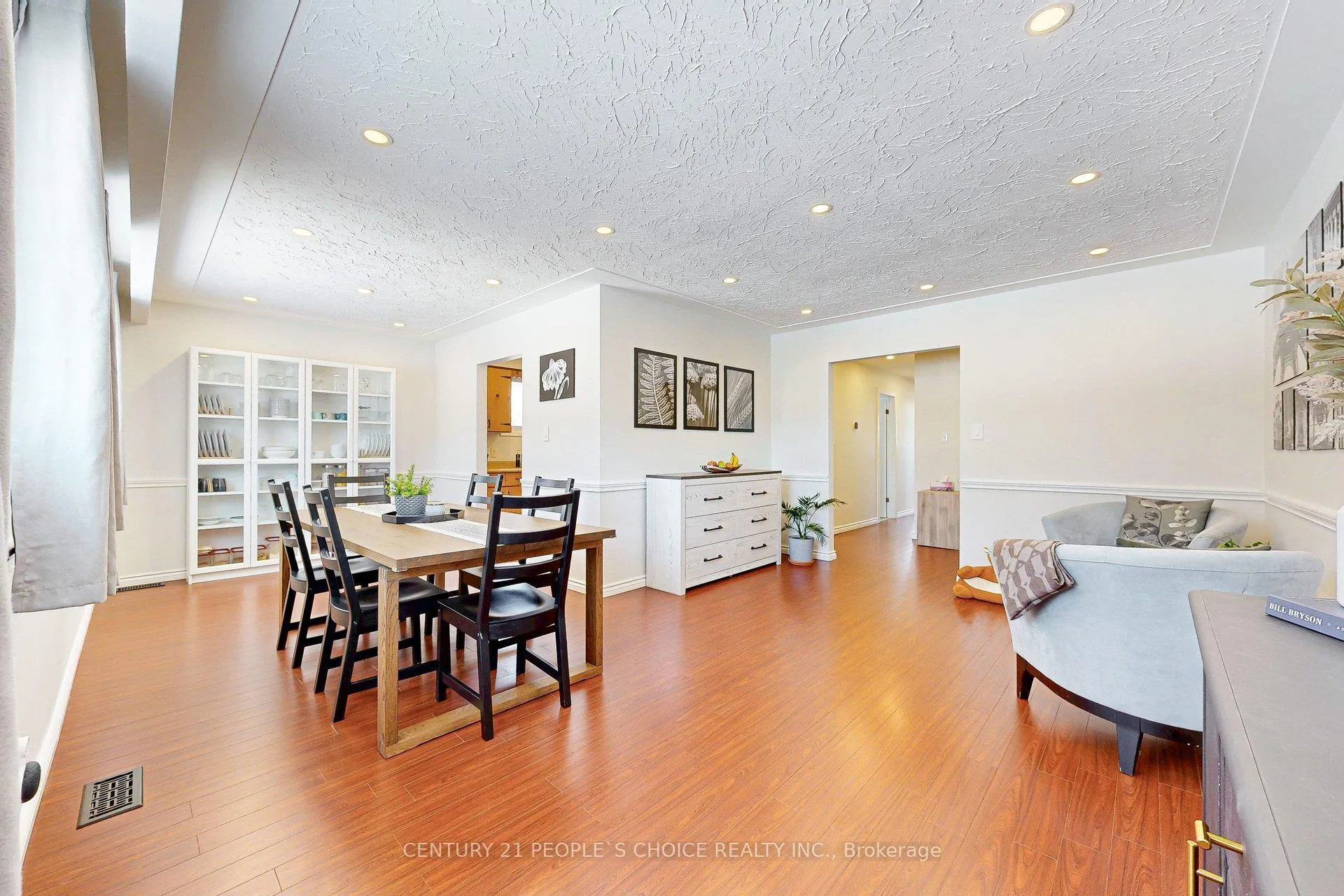 Photo 17 of 20 Inadale Court, Kitchener — HOMEH