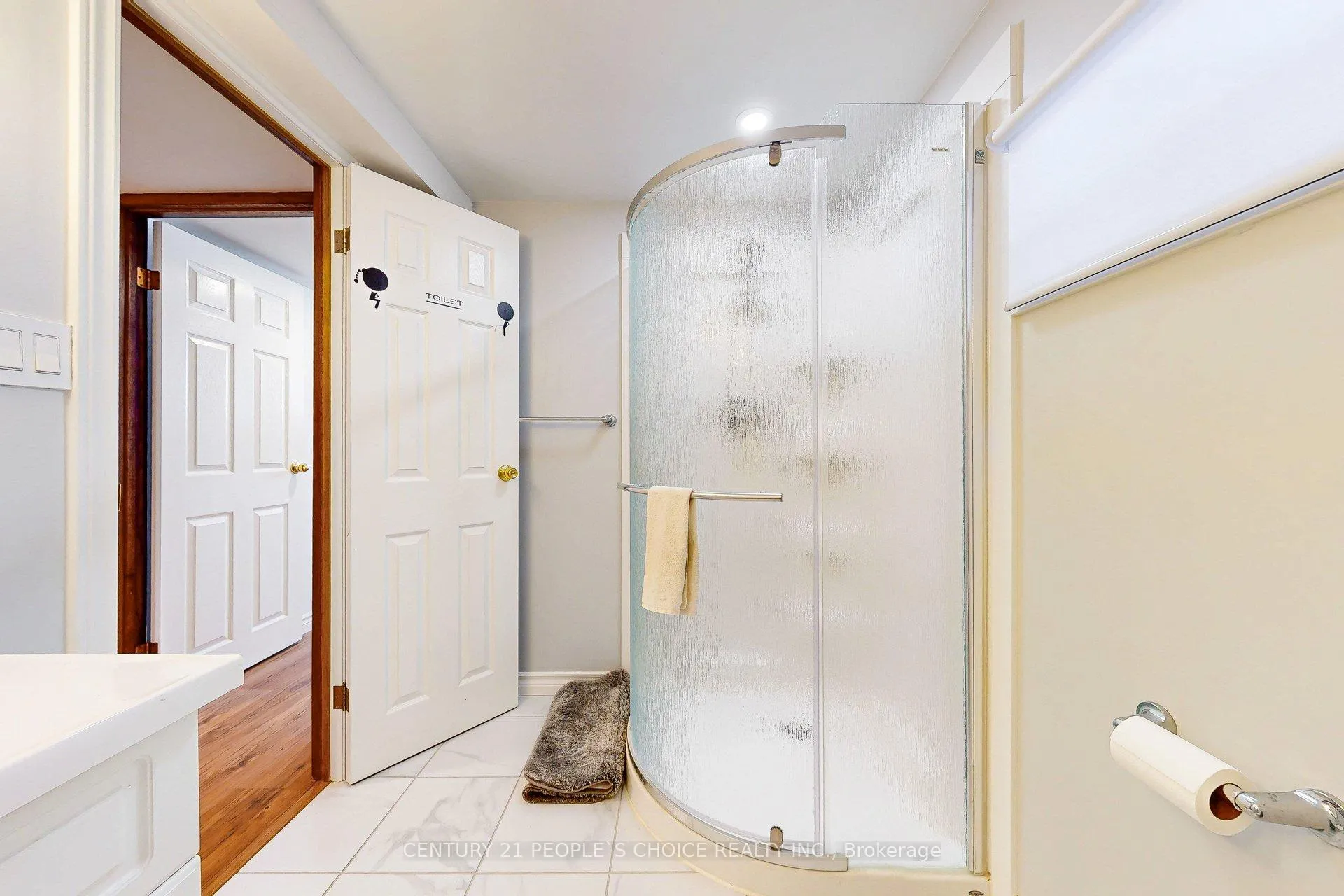 Photo 42 of 20 Inadale Court, Kitchener — HOMEH