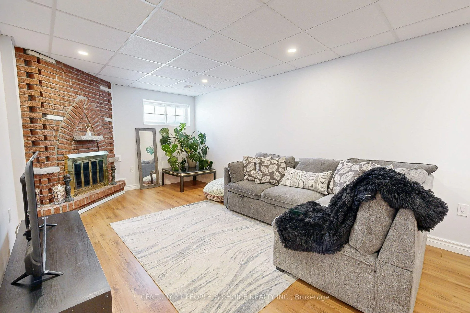Photo 44 of 20 Inadale Court, Kitchener — HOMEH