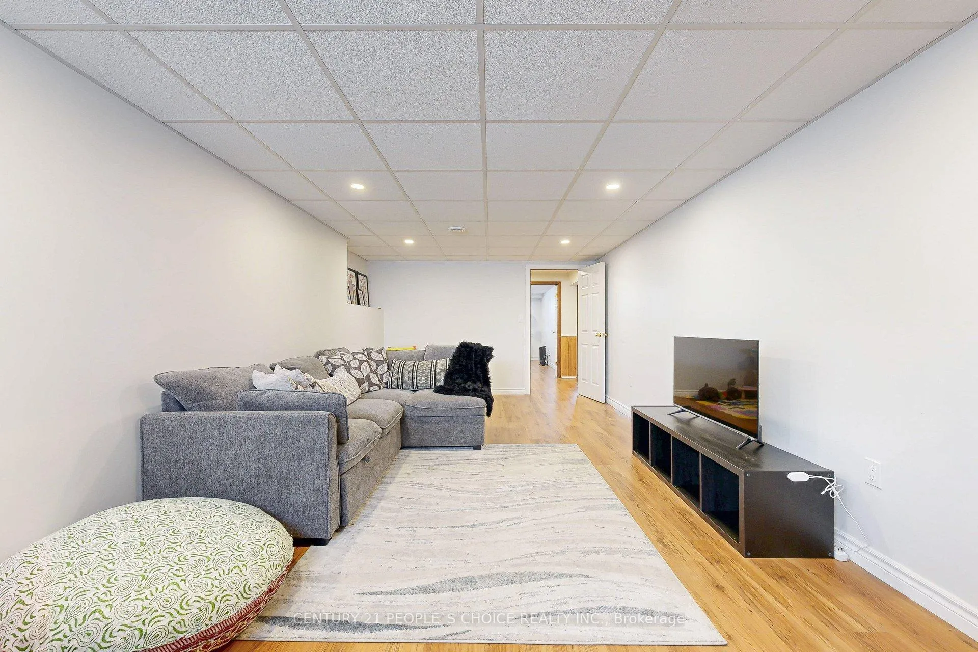 Photo 45 of 20 Inadale Court, Kitchener — HOMEH
