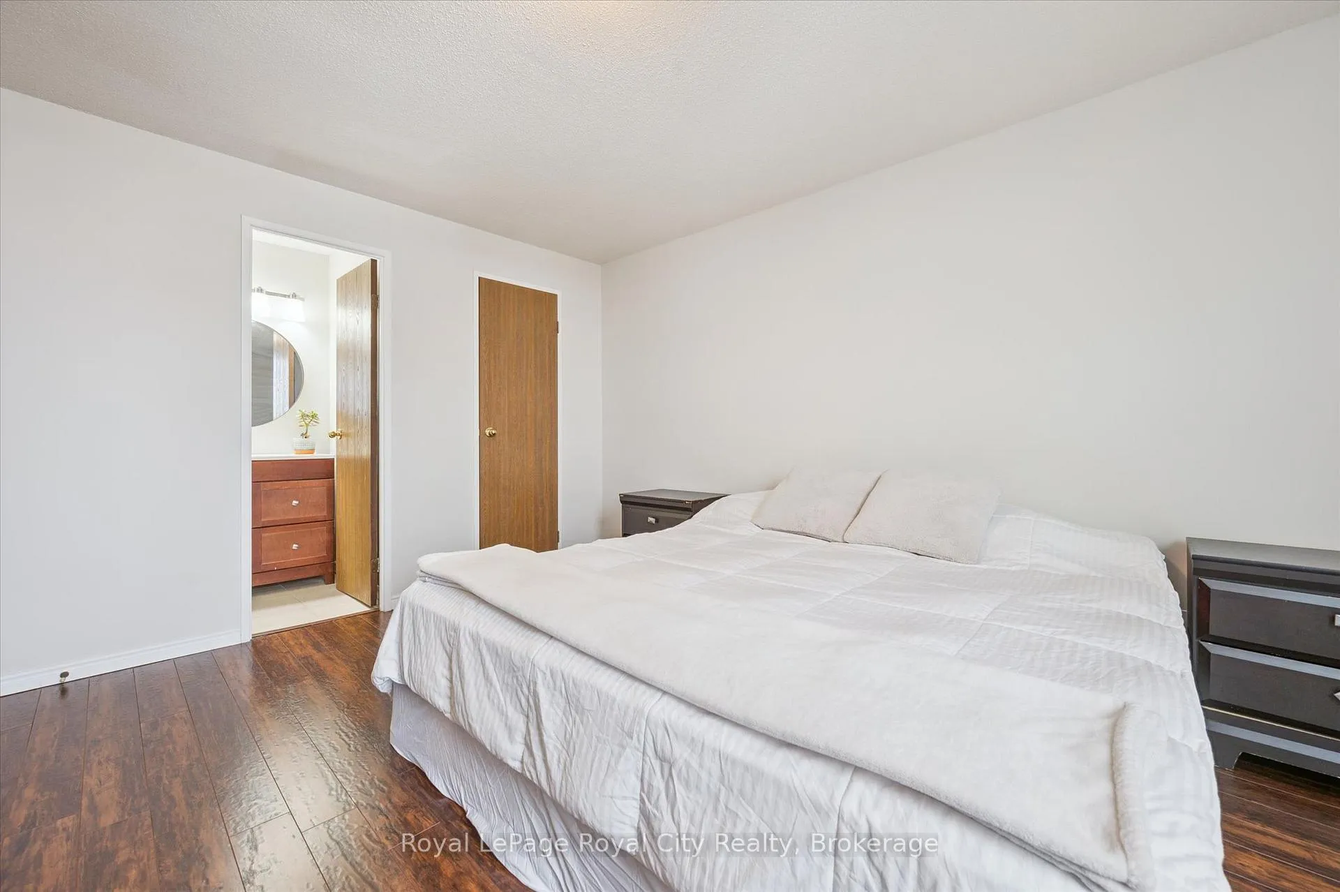 Photo 25 of Unit 1410, 35 Green Valley Drive, Kitchener, Pioneer Park — HOMEH