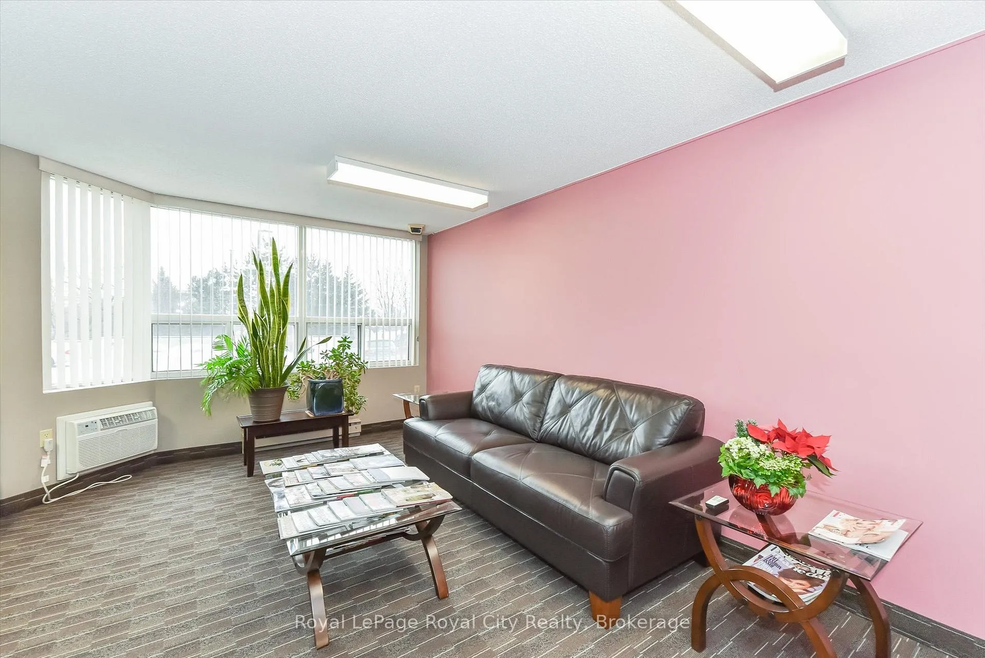 Photo 37 of Unit 1410, 35 Green Valley Drive, Kitchener, Pioneer Park — HOMEH