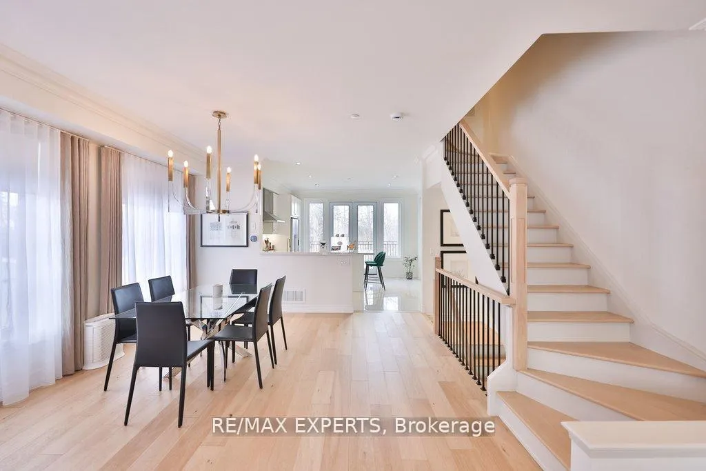 Photo 19 of 129 Powseland Crescent, Vaughan, West Woodbridge — HOMEH