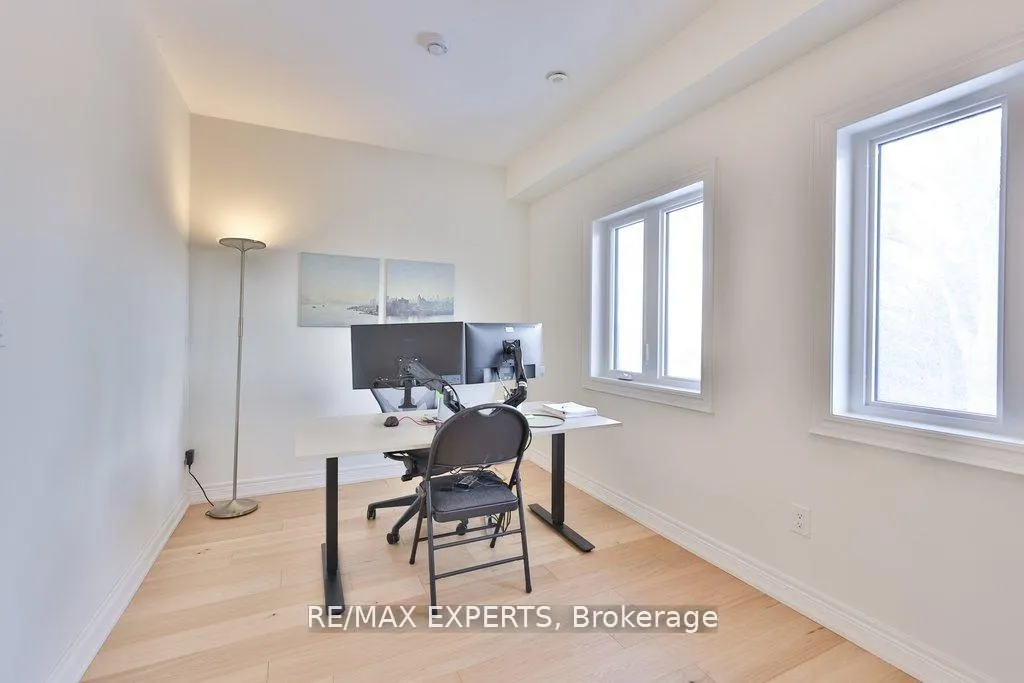 Photo 26 of 129 Powseland Crescent, Vaughan, West Woodbridge — HOMEH