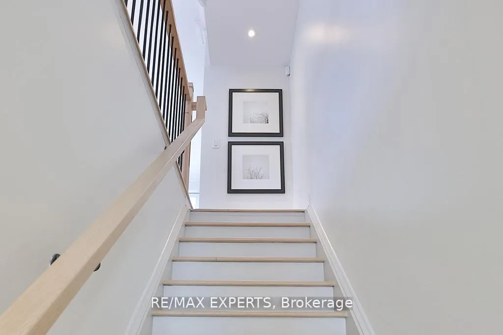 Photo 28 of 129 Powseland Crescent, Vaughan, West Woodbridge — HOMEH