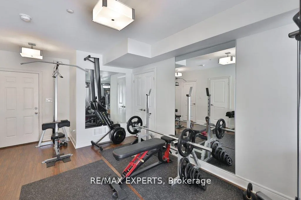 Photo 39 of 129 Powseland Crescent, Vaughan, West Woodbridge — HOMEH