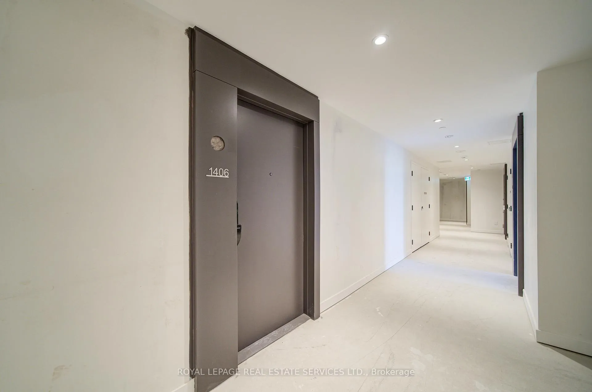 Photo 2 of Unit 1206, 2075 Lakeshore Road, Burlington, Brant — HOMEH