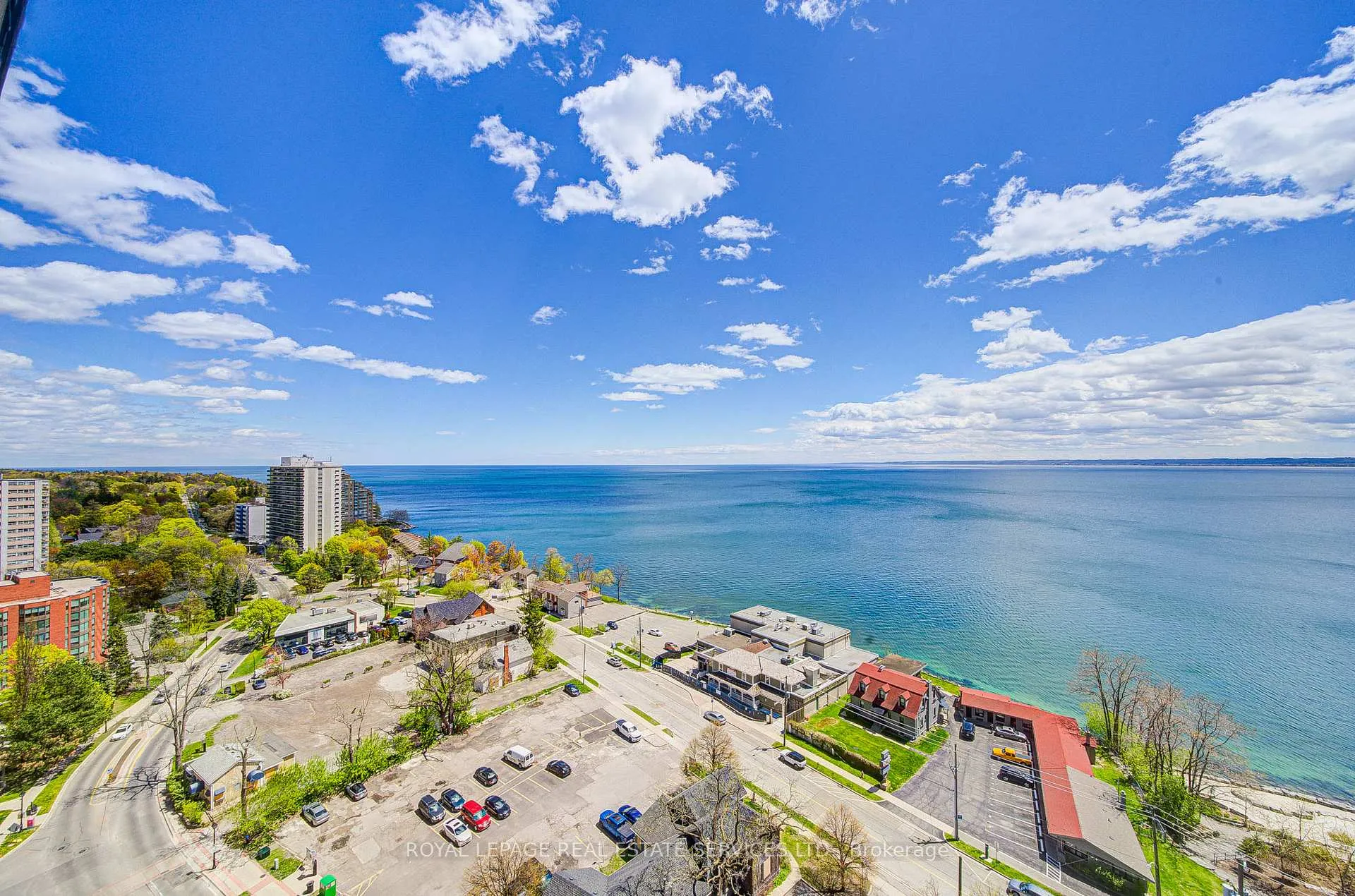 Photo 3 of Unit 1206, 2075 Lakeshore Road, Burlington, Brant — HOMEH