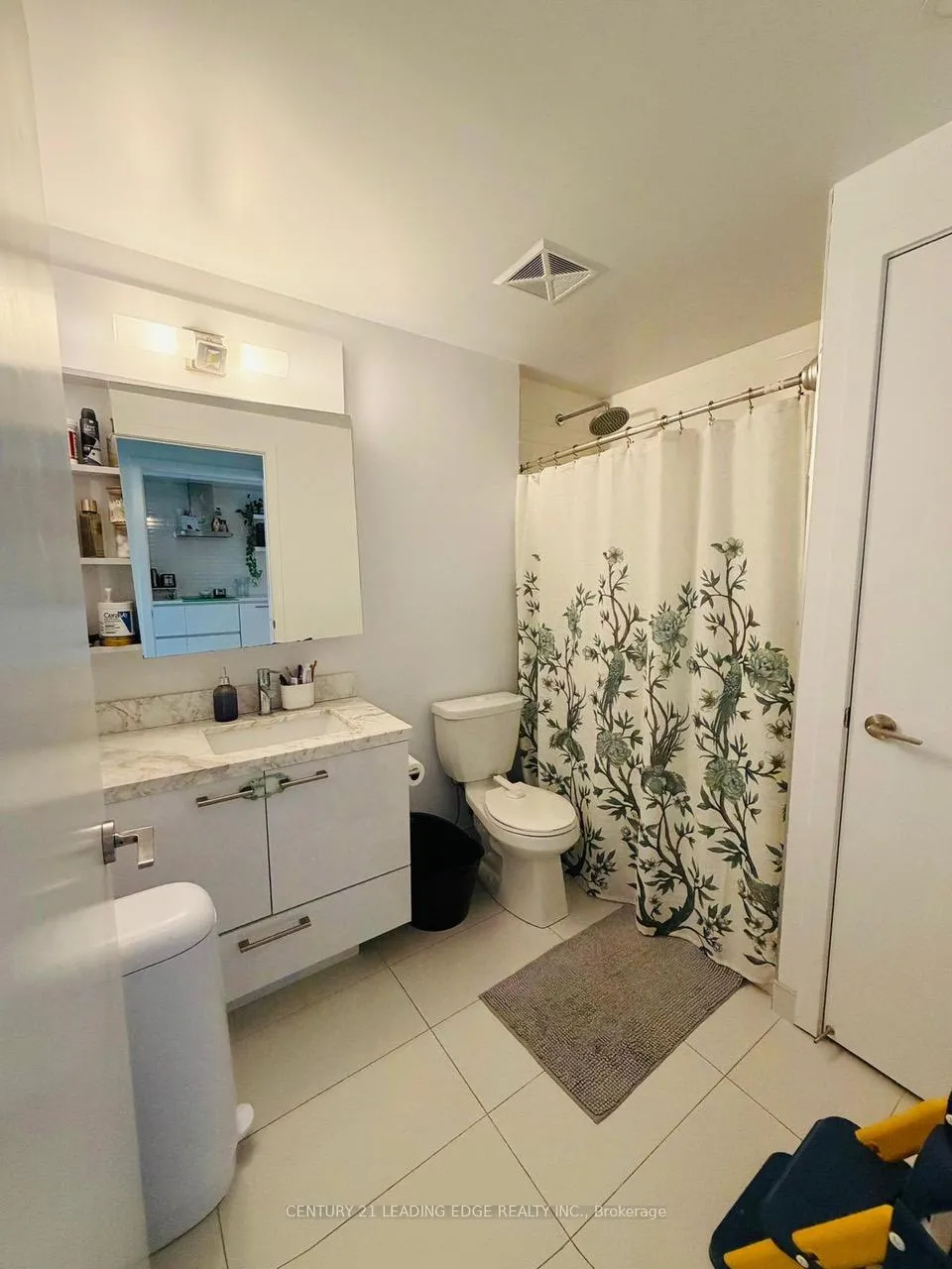 Photo 5 of Unit 2810, 2221 Yonge Street, Toronto, Mount Pleasant West — HOMEH