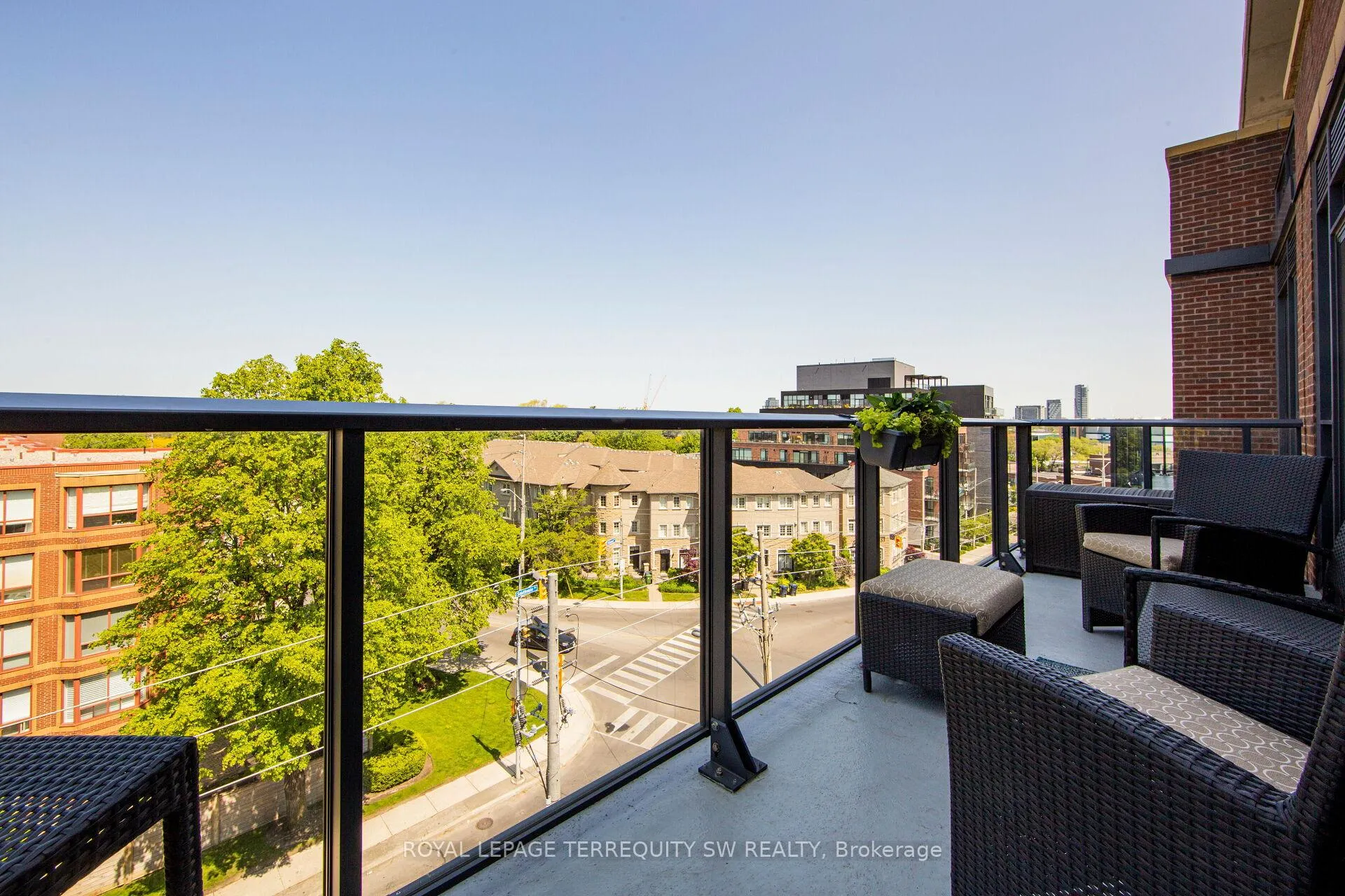 Photo 27 of Unit 605, 3 Southvale Drive, Toronto, Leaside — HOMEH