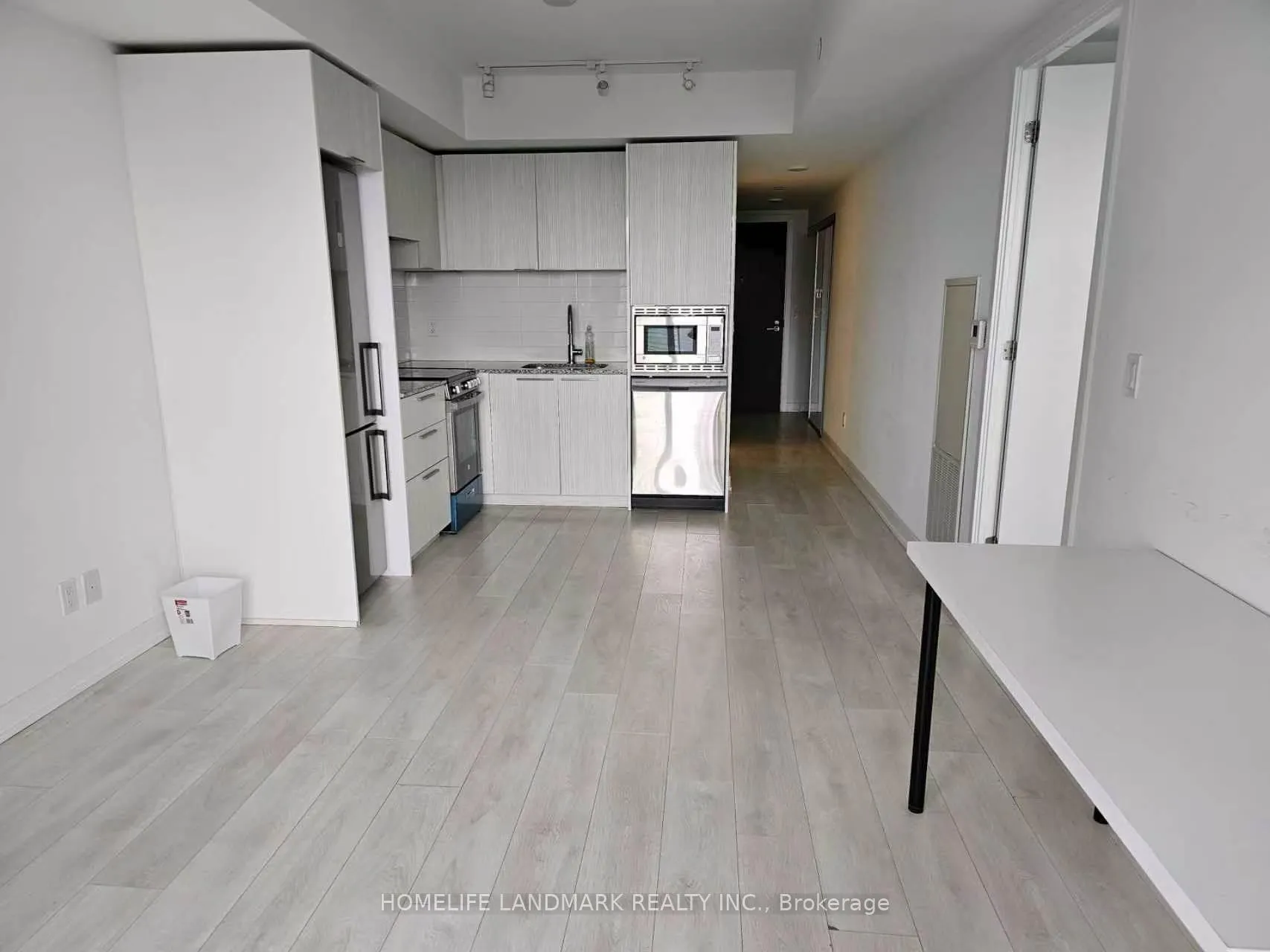 Photo 4 of Unit 4010, 501 Yonge Street, Toronto, Church-Yonge Corridor — HOMEH