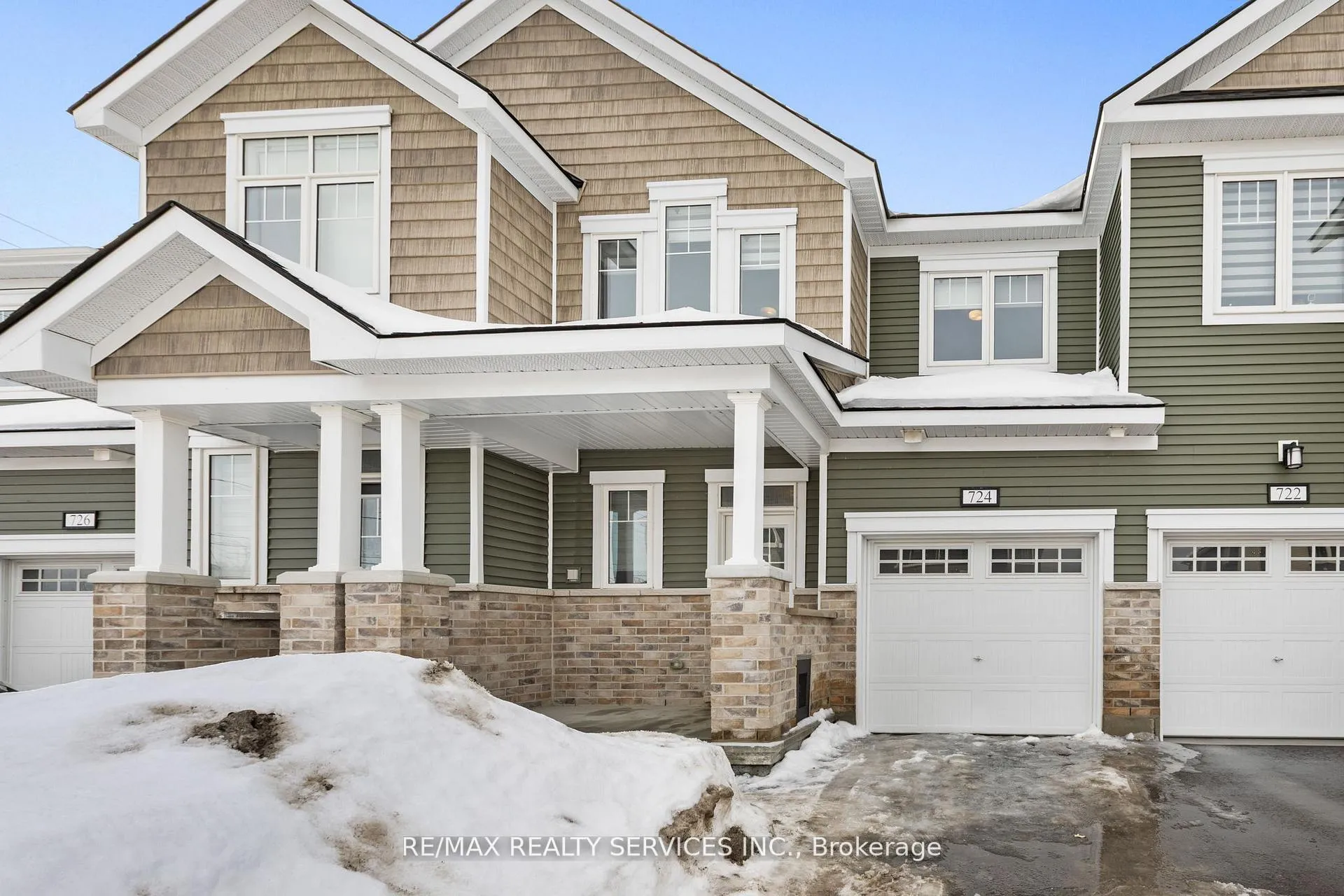 Photo 3 of 724 Rouncey Road, Ottawa, Kanata - Emerald Meadows/Trailwest — HOMEH