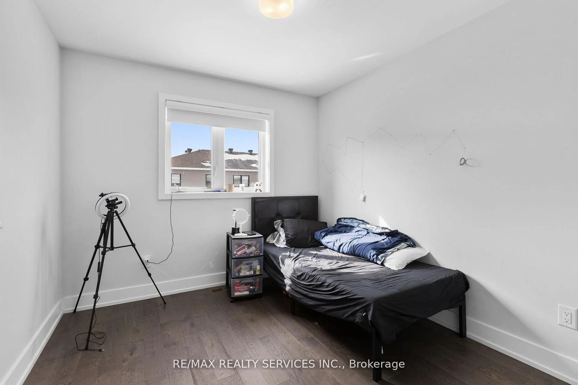 Photo 27 of 724 Rouncey Road, Ottawa, Kanata - Emerald Meadows/Trailwest — HOMEH