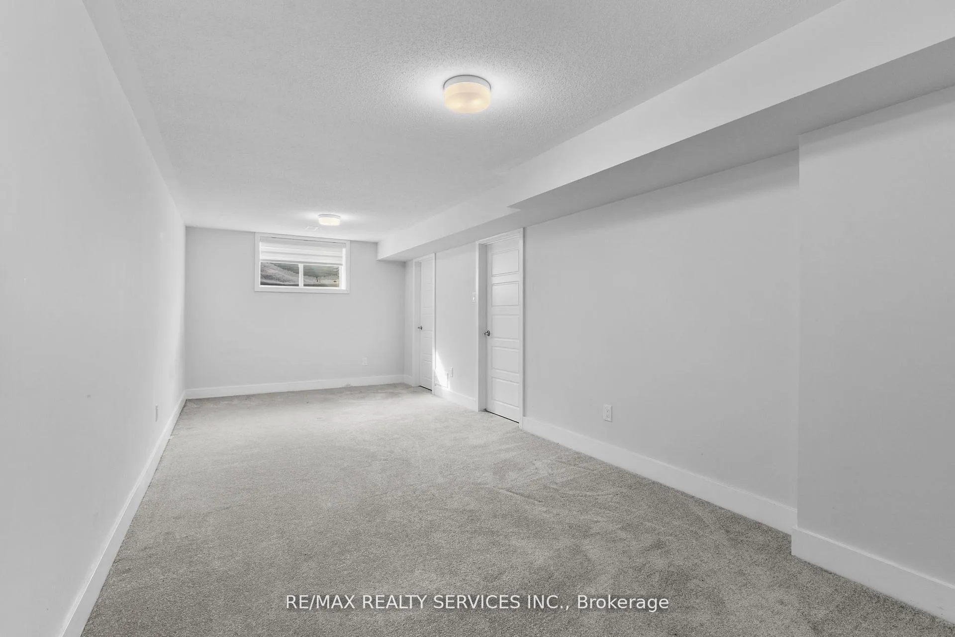 Photo 33 of 724 Rouncey Road, Ottawa, Kanata - Emerald Meadows/Trailwest — HOMEH