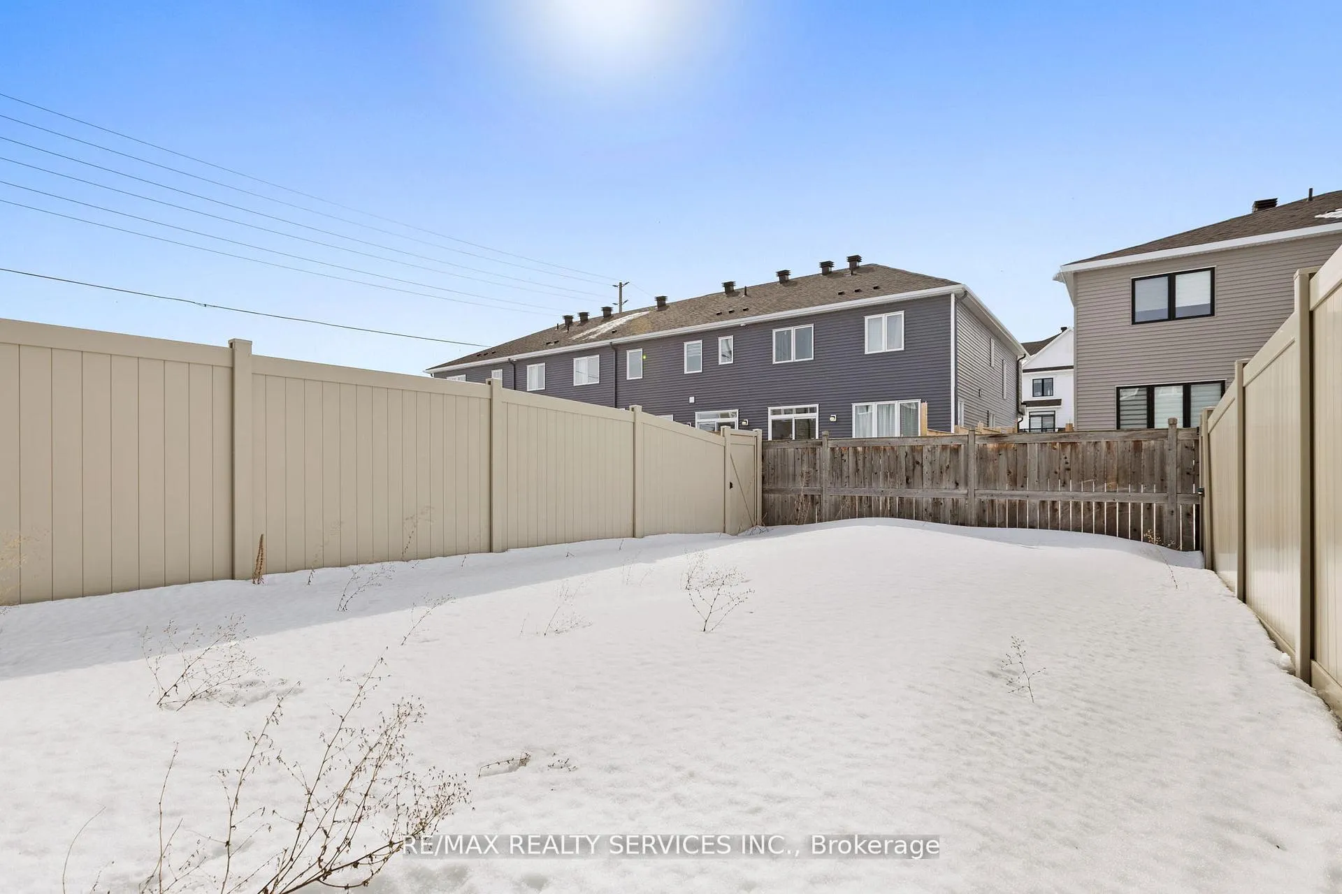 Photo 35 of 724 Rouncey Road, Ottawa, Kanata - Emerald Meadows/Trailwest — HOMEH