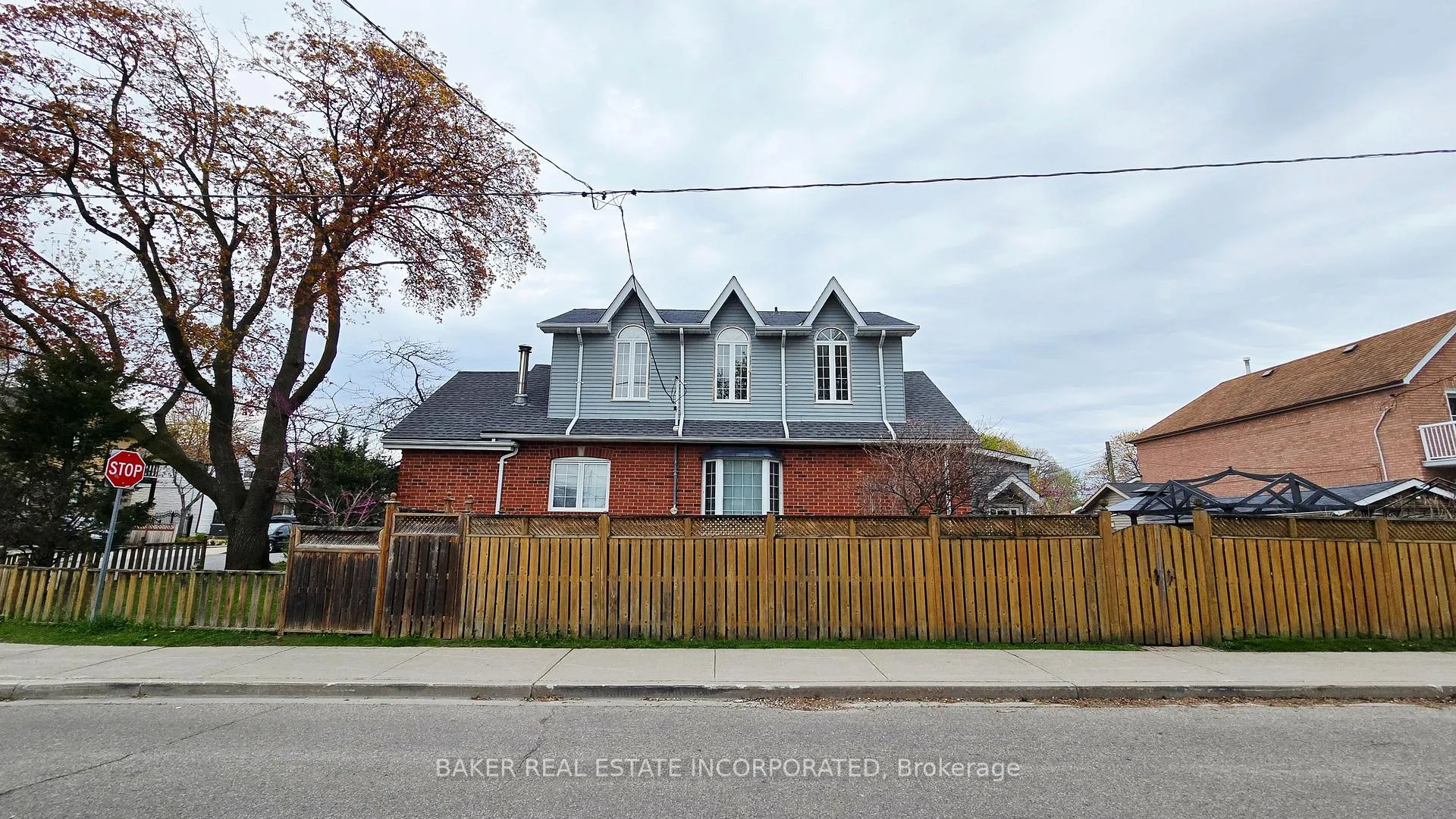 Photo 3 of 83 Lambton Avenue, Toronto, Rockcliffe-Smythe — HOMEH