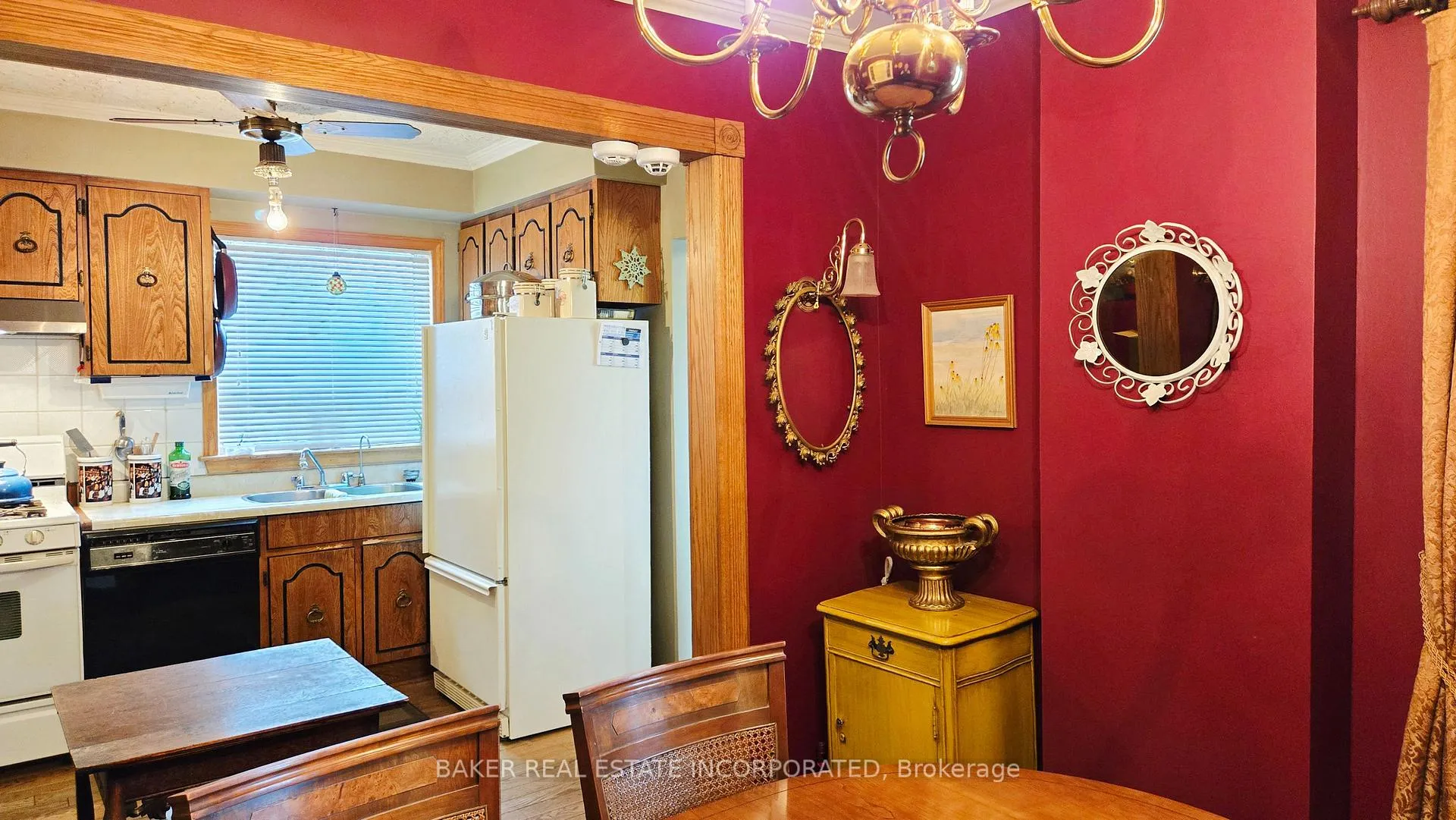 Photo 13 of 83 Lambton Avenue, Toronto, Rockcliffe-Smythe — HOMEH