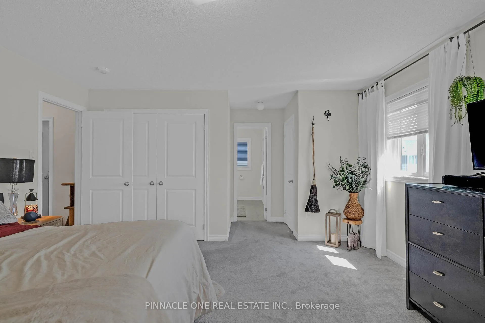 Photo 33 of 232 Midland Place, Welland, Hwy 406/Welland — HOMEH