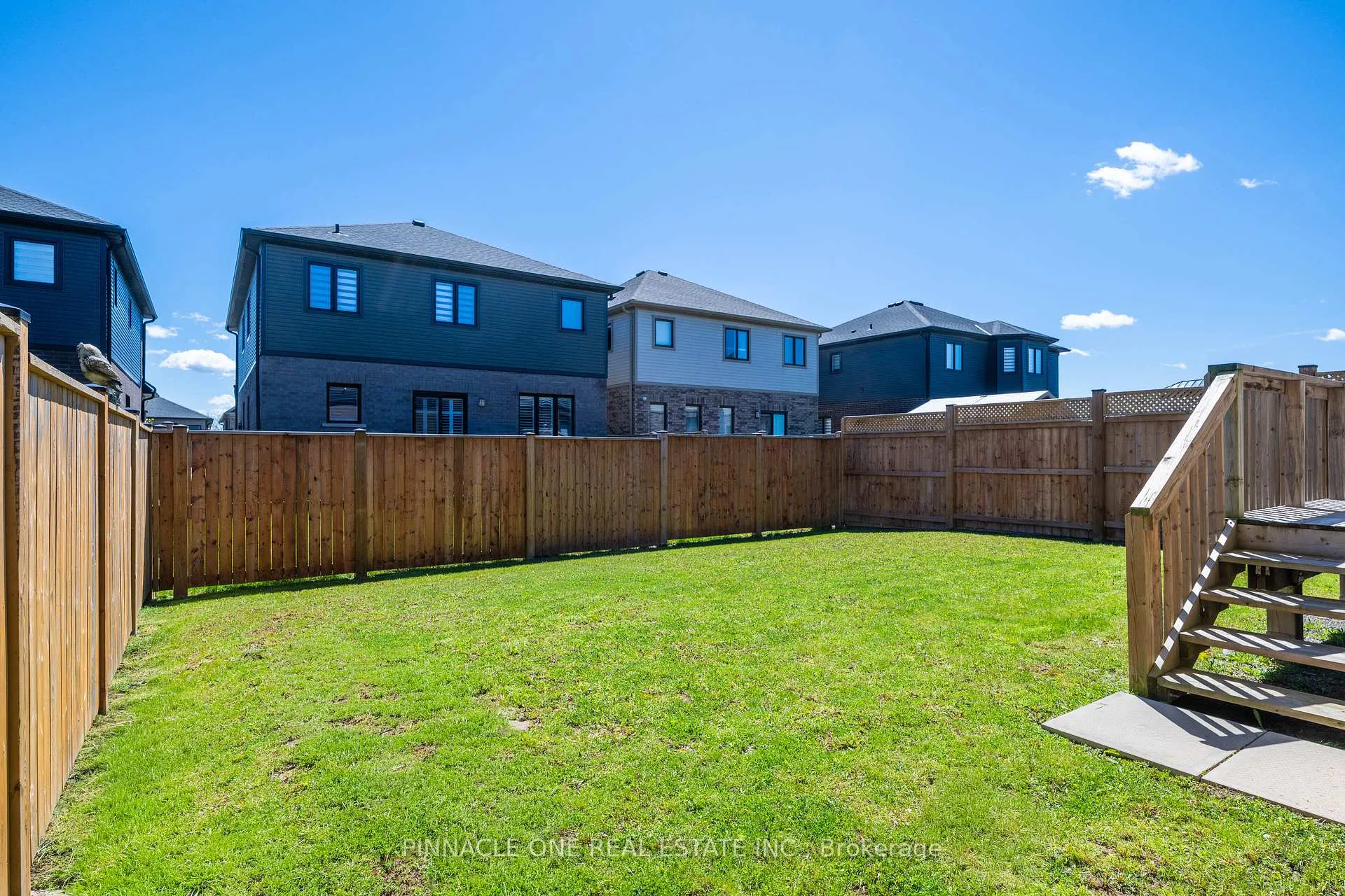 Photo 47 of 232 Midland Place, Welland, Hwy 406/Welland — HOMEH