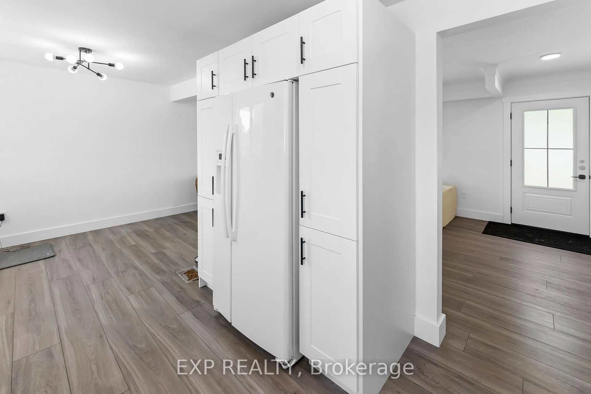 Photo 14 of 554 Lake Street, St. Catharines, Lakeport — HOMEH