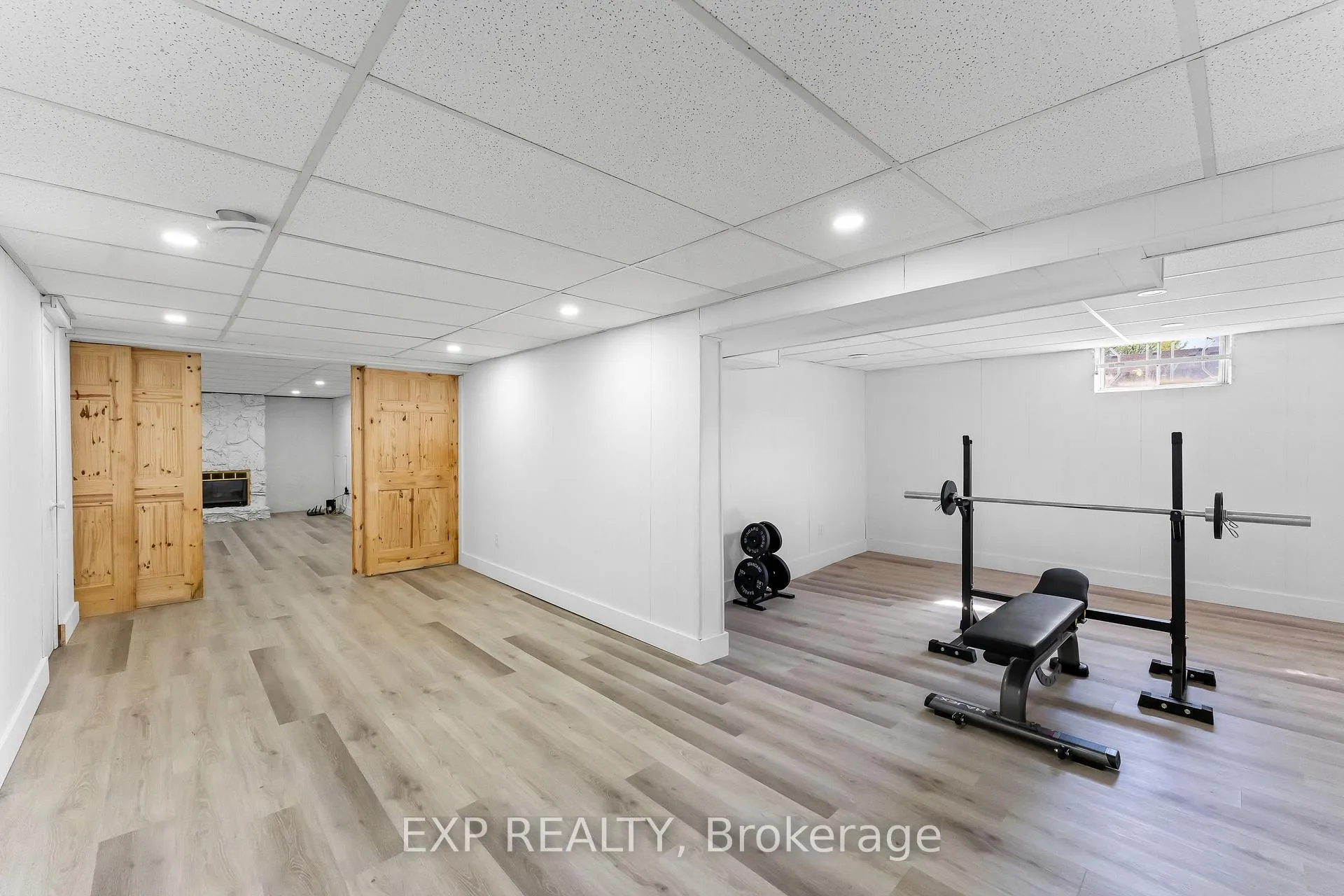 Photo 29 of 554 Lake Street, St. Catharines, Lakeport — HOMEH