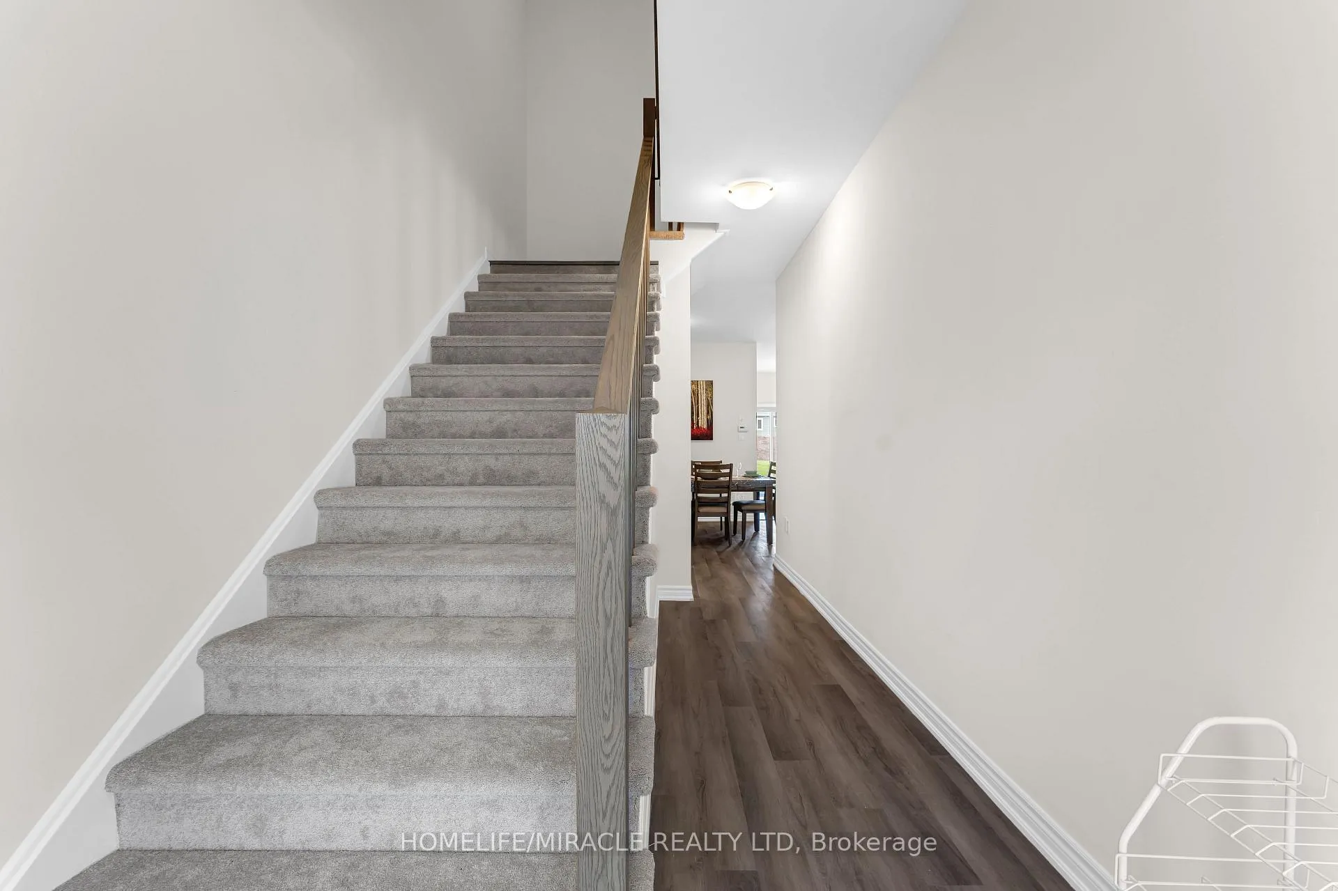 Photo 4 of 270 Beechwood Forest Lane, Gravenhurst, Muskoka (S) — HOMEH