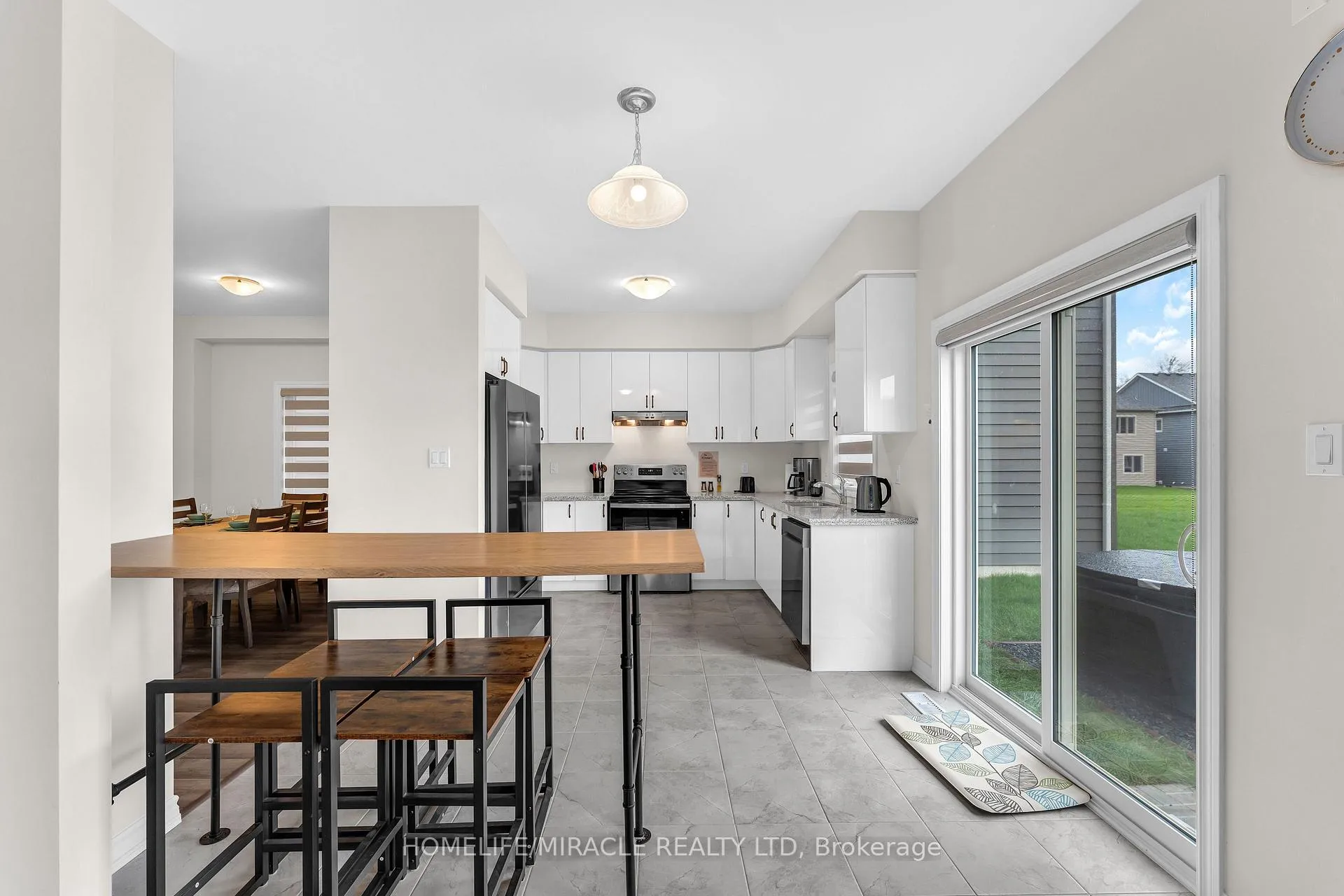 Photo 12 of 270 Beechwood Forest Lane, Gravenhurst, Muskoka (S) — HOMEH