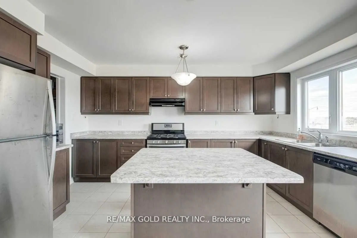 Photo 7 of 15 Stewardship Road, Brampton, Northwest Brampton — HOMEH