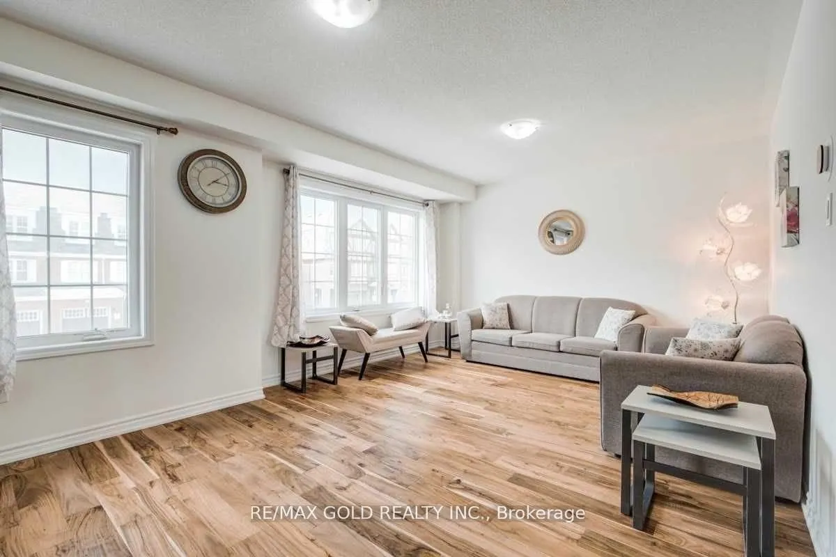 Photo 9 of 15 Stewardship Road, Brampton, Northwest Brampton — HOMEH