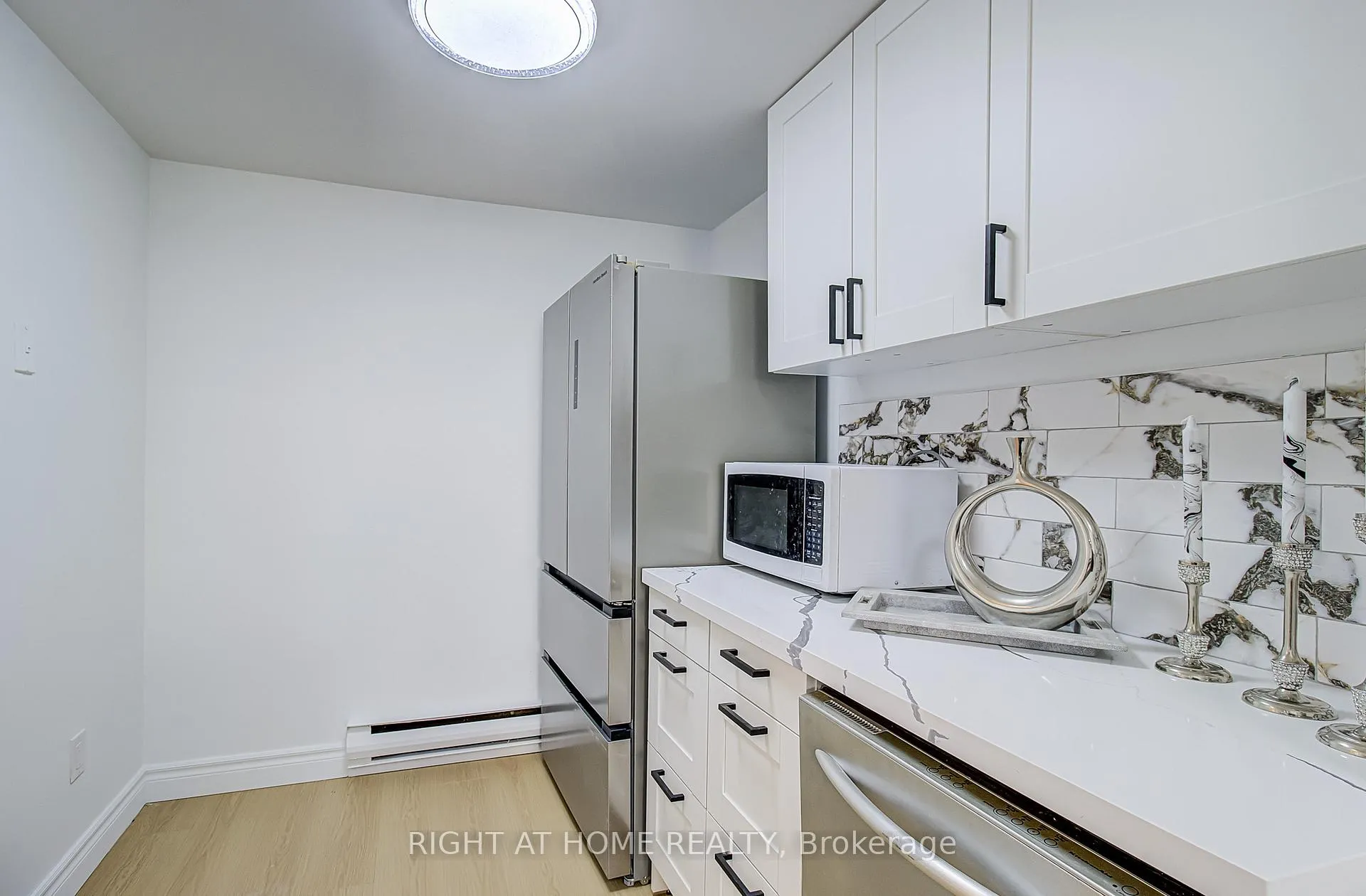 Photo 13 of Unit 409, 8 Crescent Town Road, Toronto, Crescent Town — HOMEH