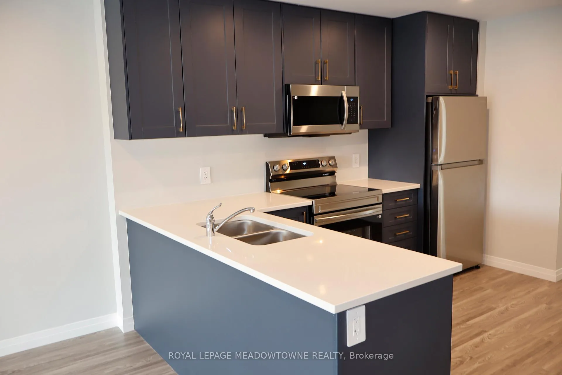 Photo 11 of Unit 78, 130 Otterbein Road, Kitchener, Grand River North — HOMEH