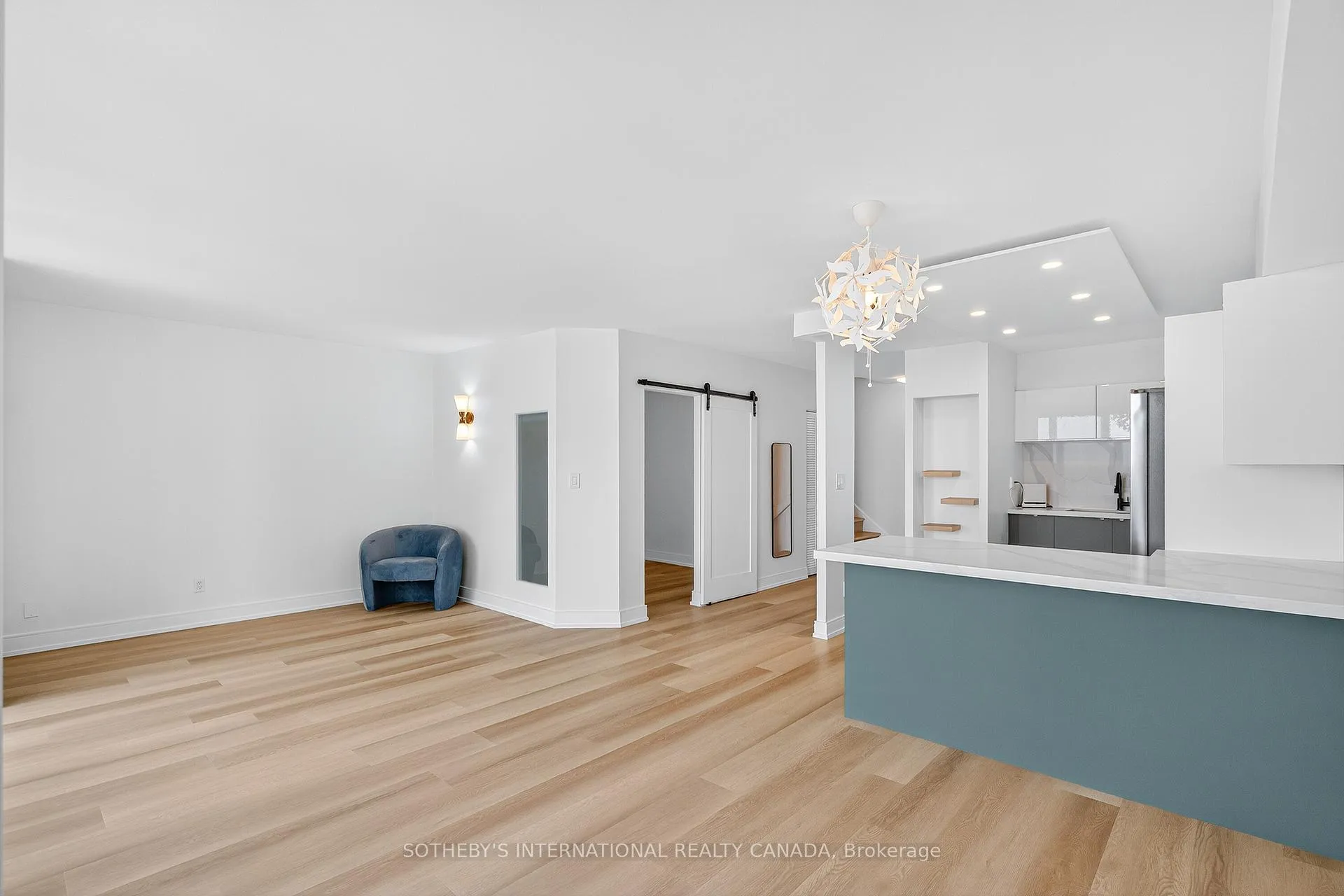 Photo 22 of Unit 1423, 33 Harbour Square, Toronto, Waterfront Communities — HOMEH