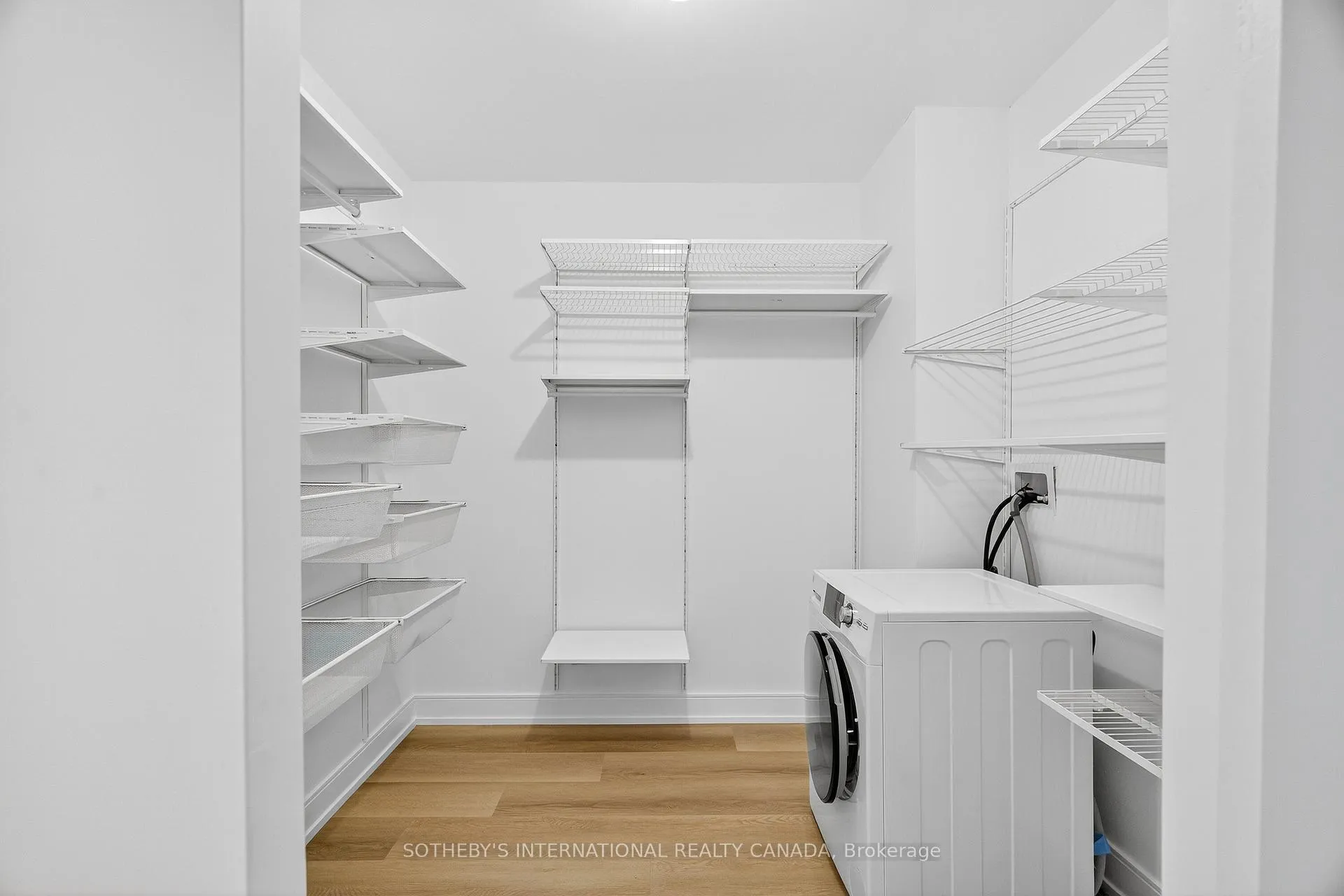 Photo 30 of Unit 1423, 33 Harbour Square, Toronto, Waterfront Communities — HOMEH
