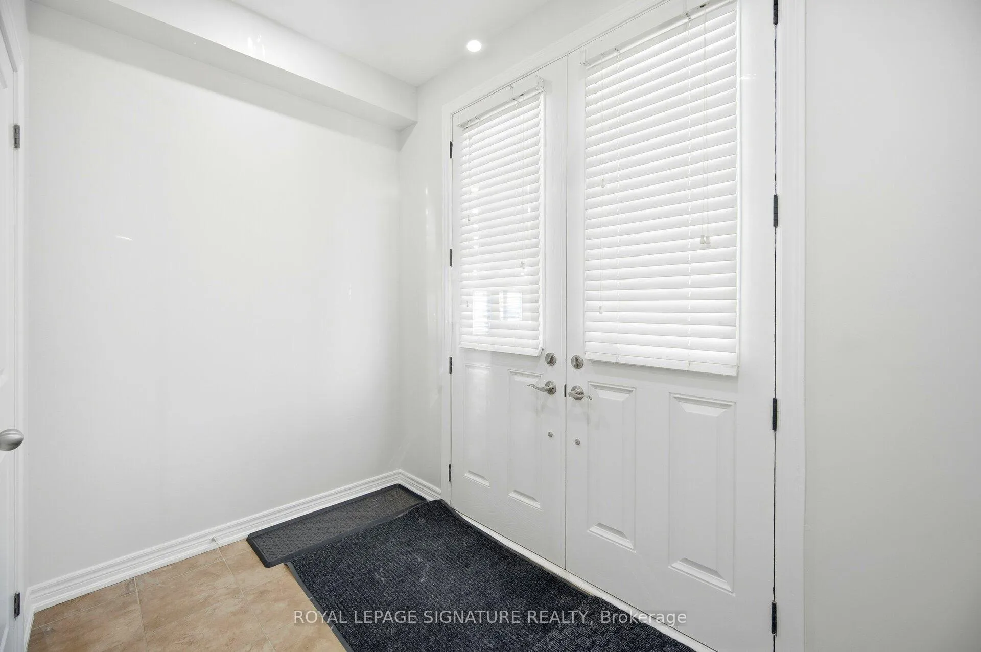 Photo 30 of 44 Rangemore Road, Brampton, Northwest Brampton — HOMEH