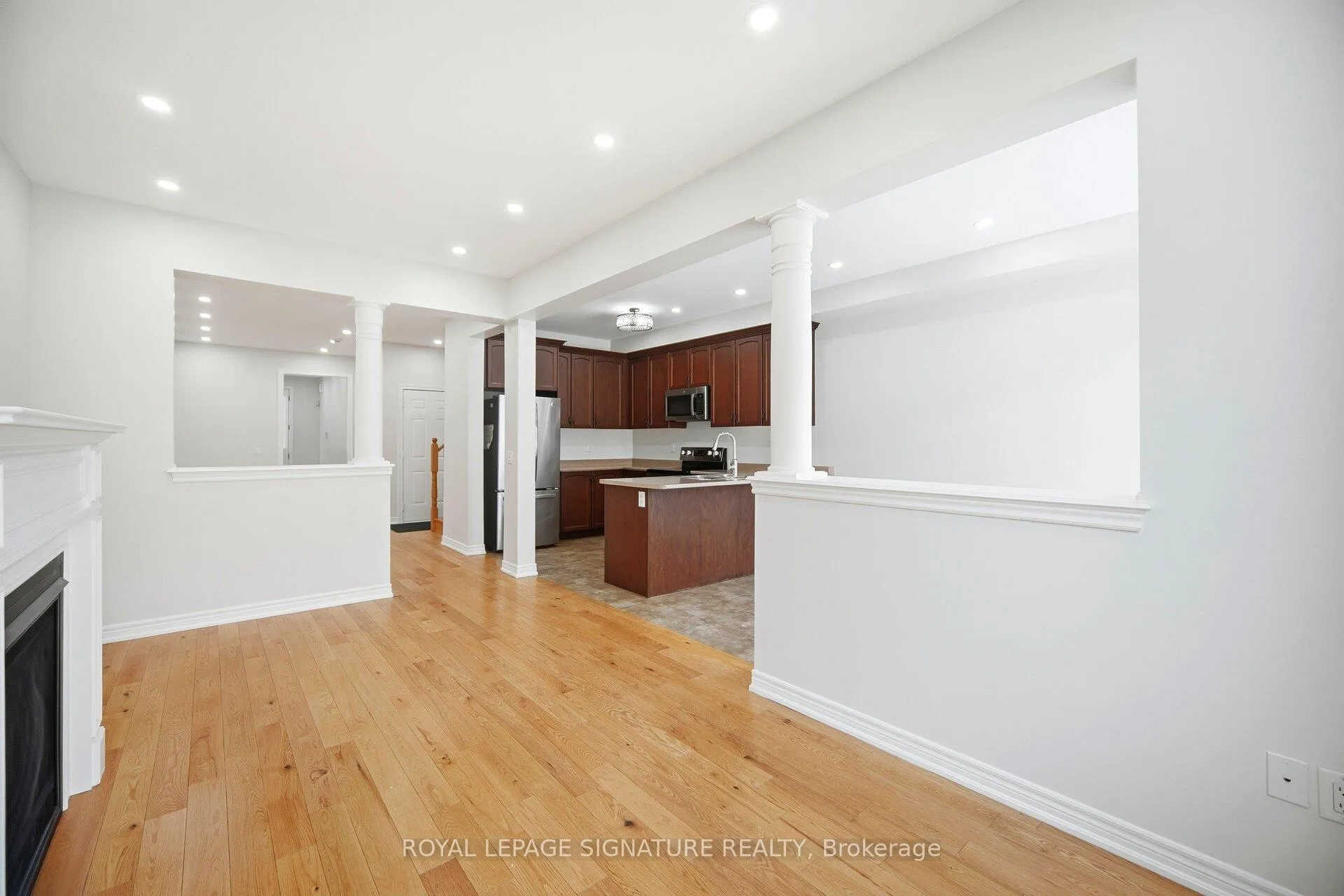 Photo 8 of 44 Rangemore Road, Brampton, Northwest Brampton — HOMEH