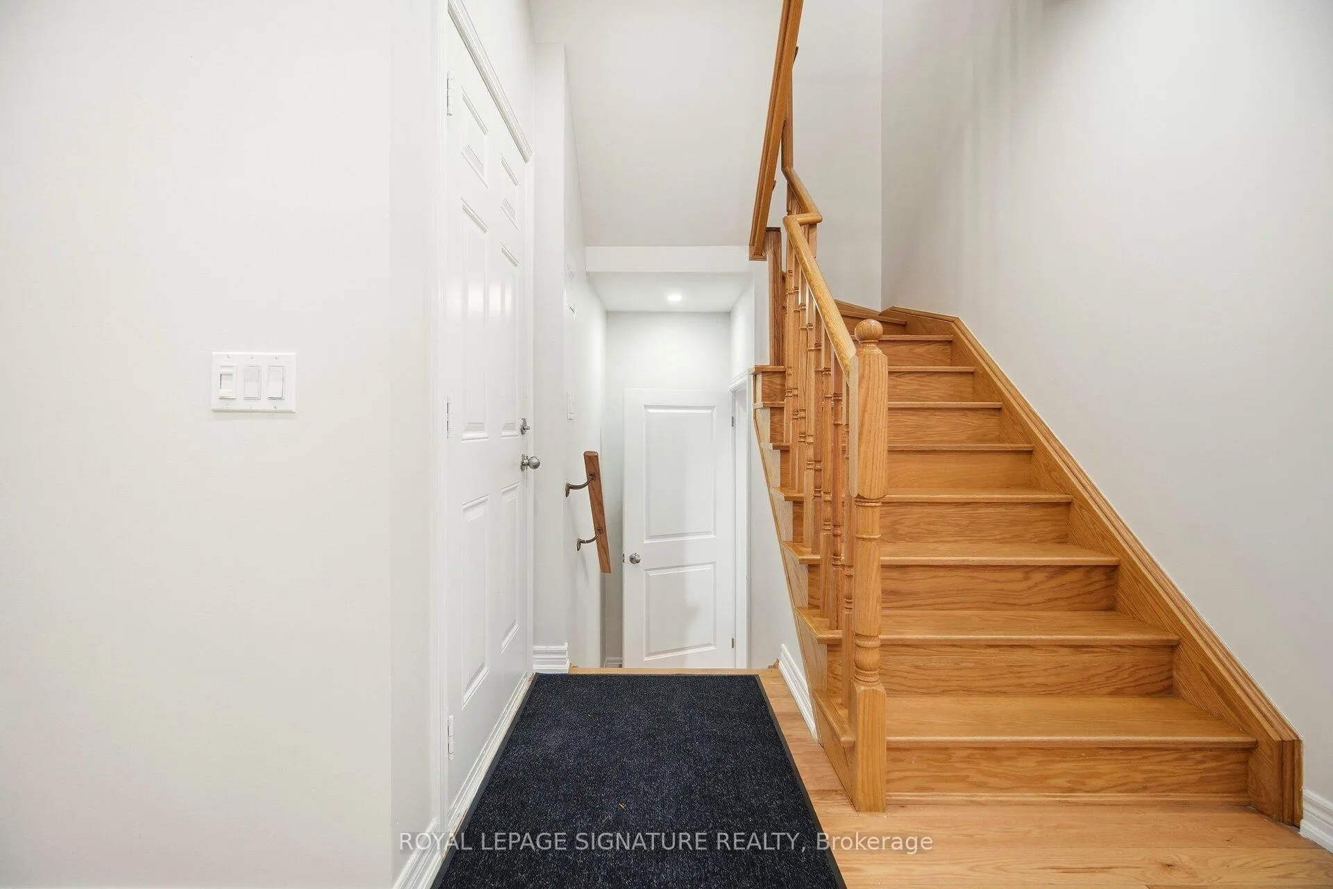 Photo 20 of 44 Rangemore Road, Brampton, Northwest Brampton — HOMEH