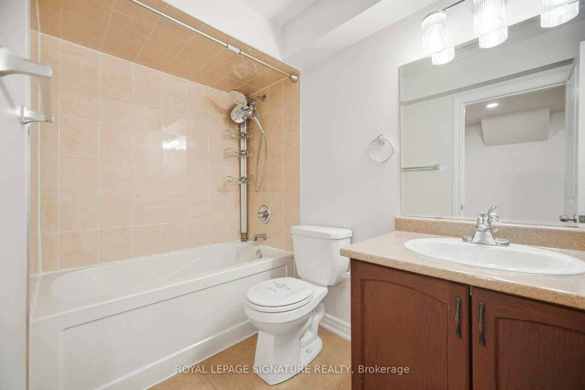 Photo 27 of 44 Rangemore Road, Brampton, Northwest Brampton — HOMEH