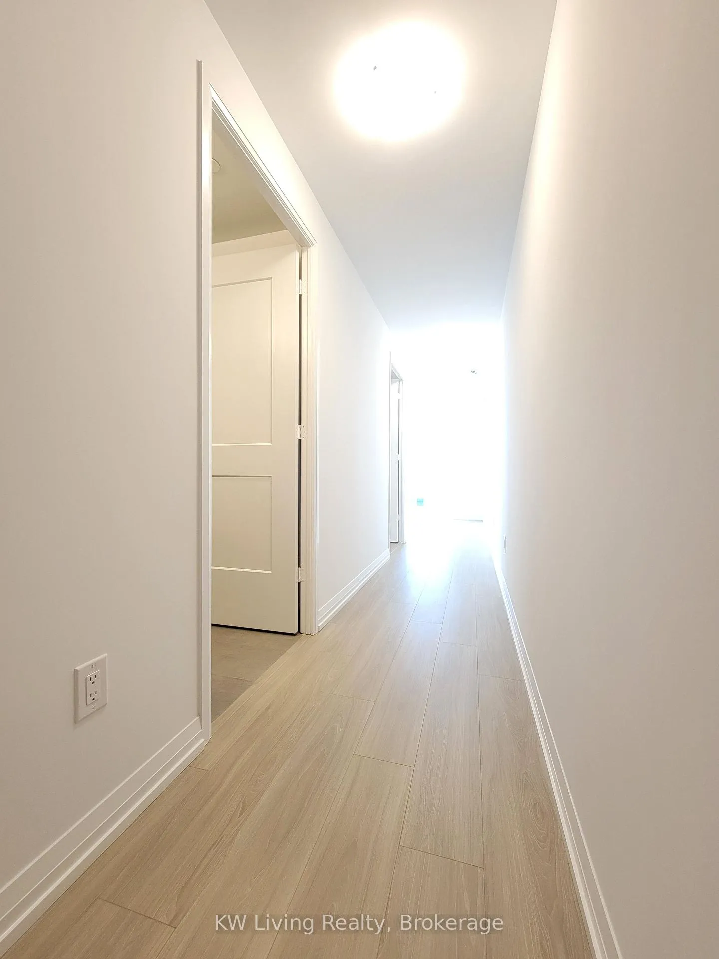 Photo 3 of Unit 4821, 28 Widmer Street, Toronto, Waterfront Communities — HOMEH