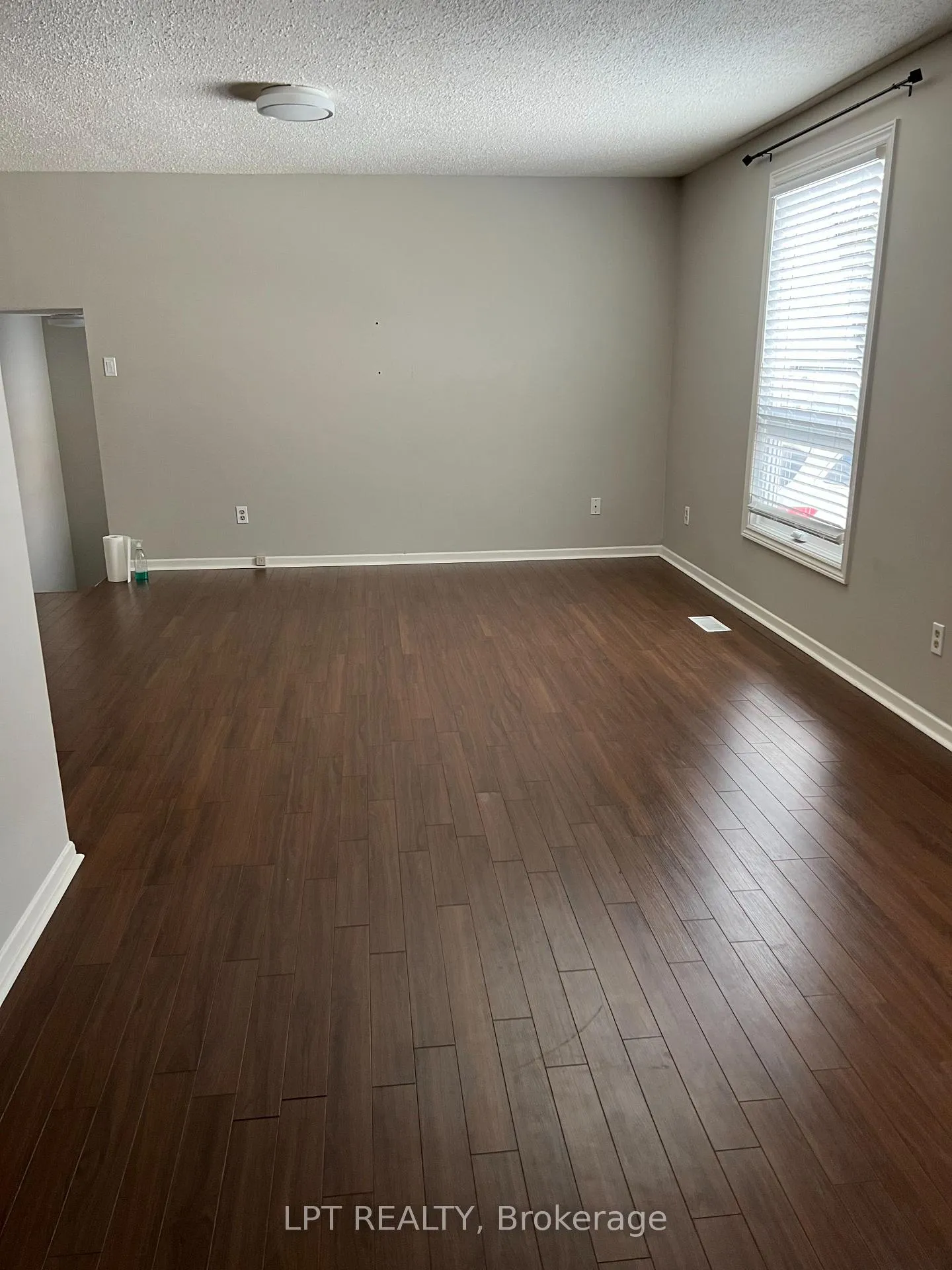 Photo 7 of 20 Glenbrook Drive, Guelph, Victoria North — HOMEH