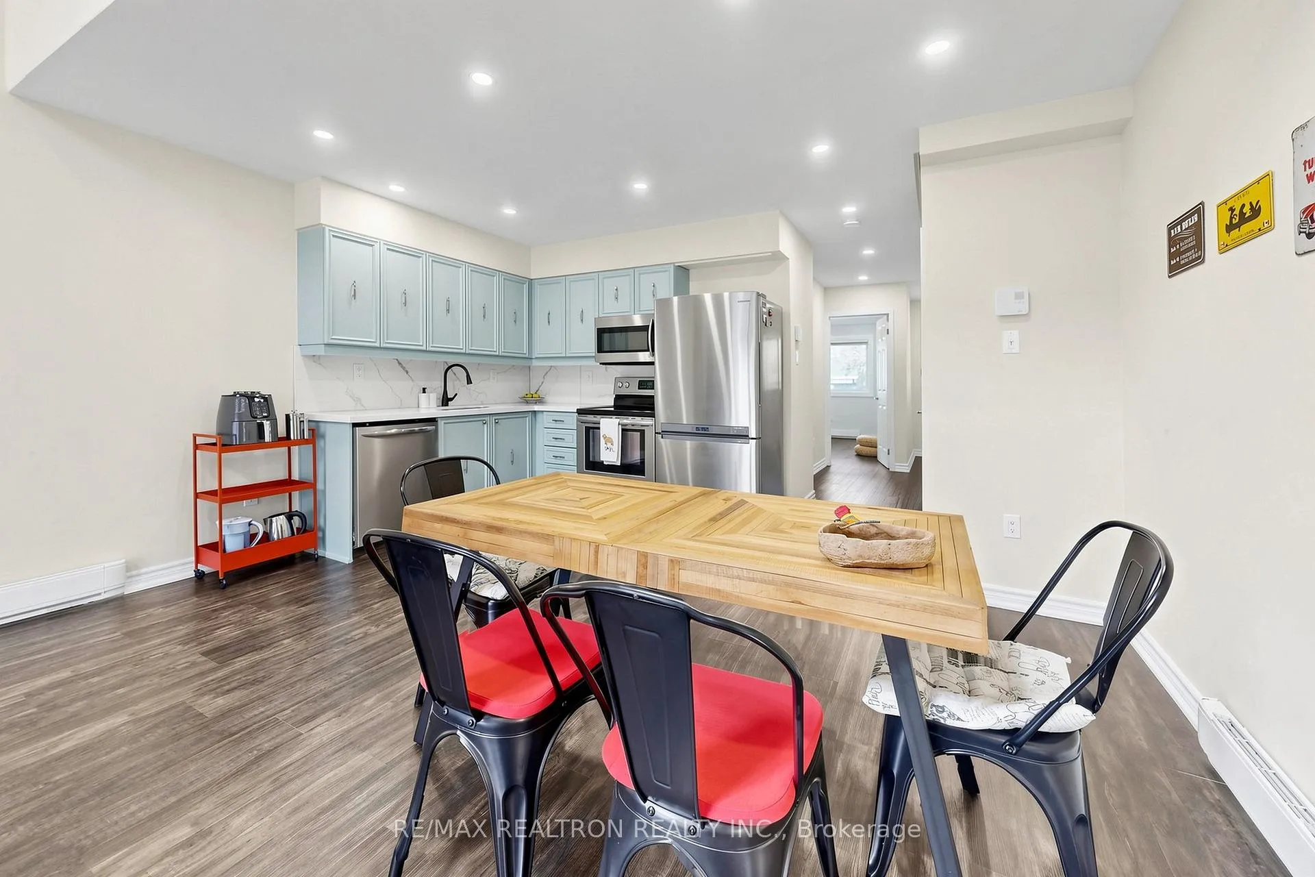 Photo 9 of Unit 9, 41 Laguna Parkway, Ramara, Rural Ramara — HOMEH